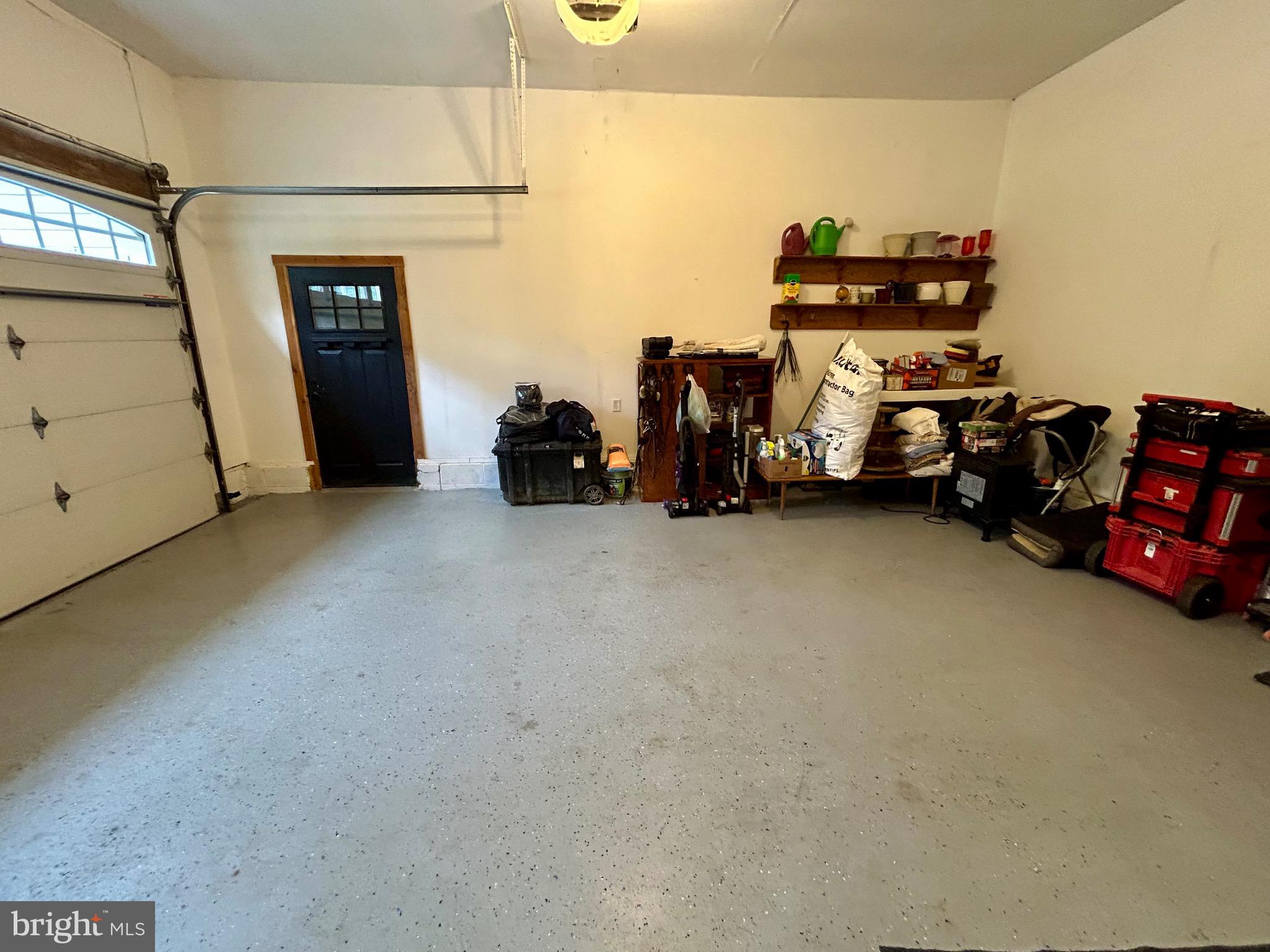 PARADISE PINES - Residential