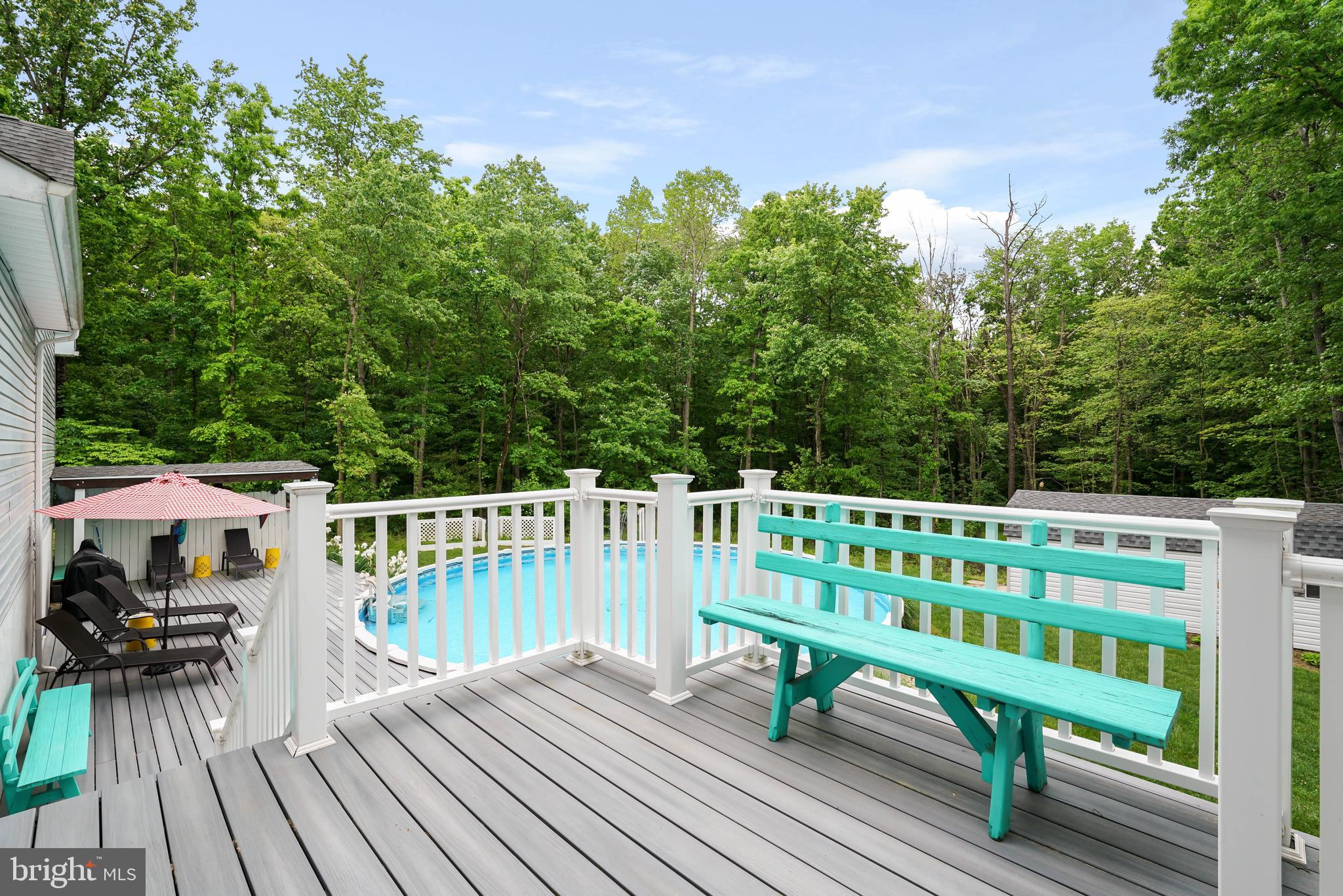 PARADISE PINES - Residential