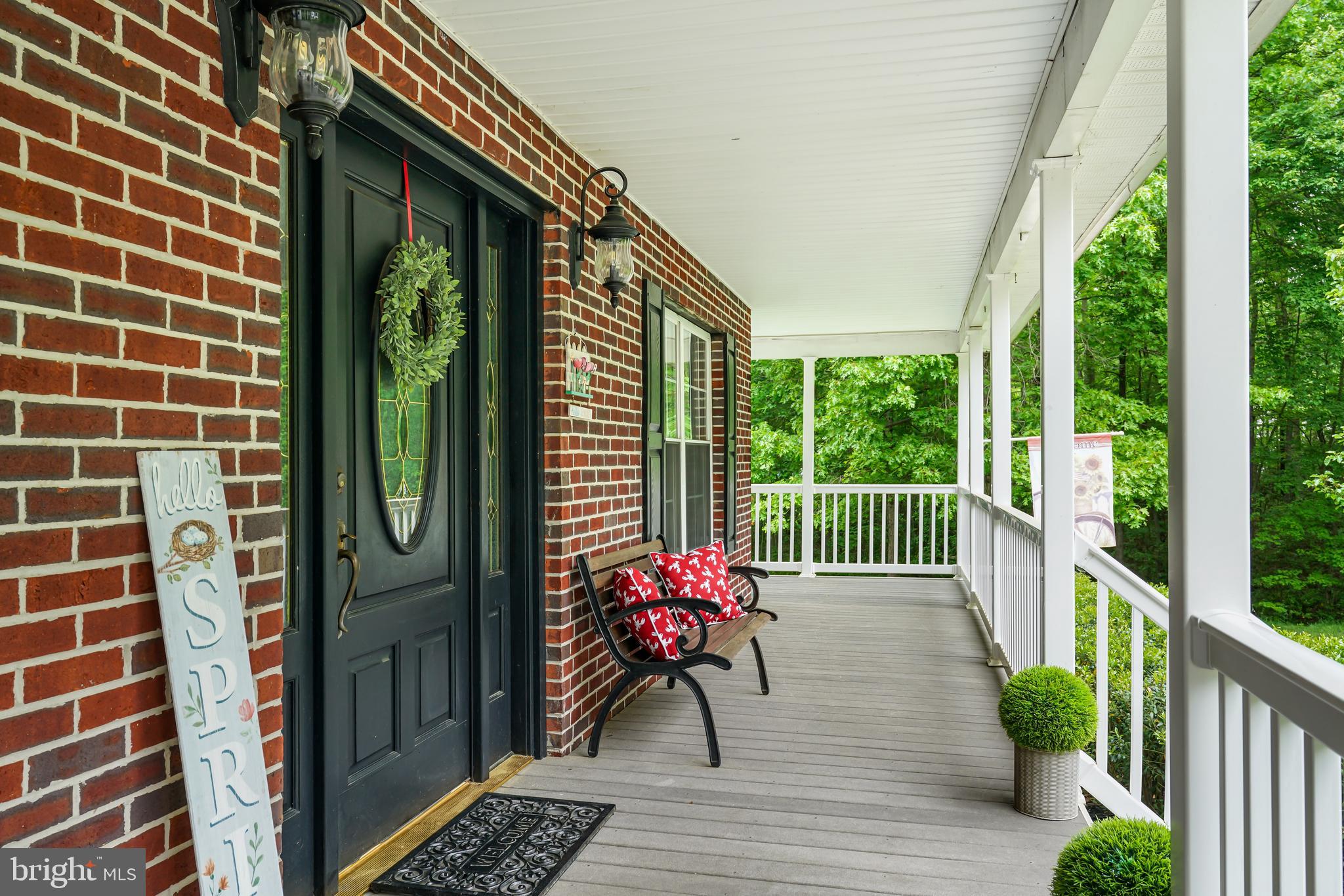 PARADISE PINES - Residential