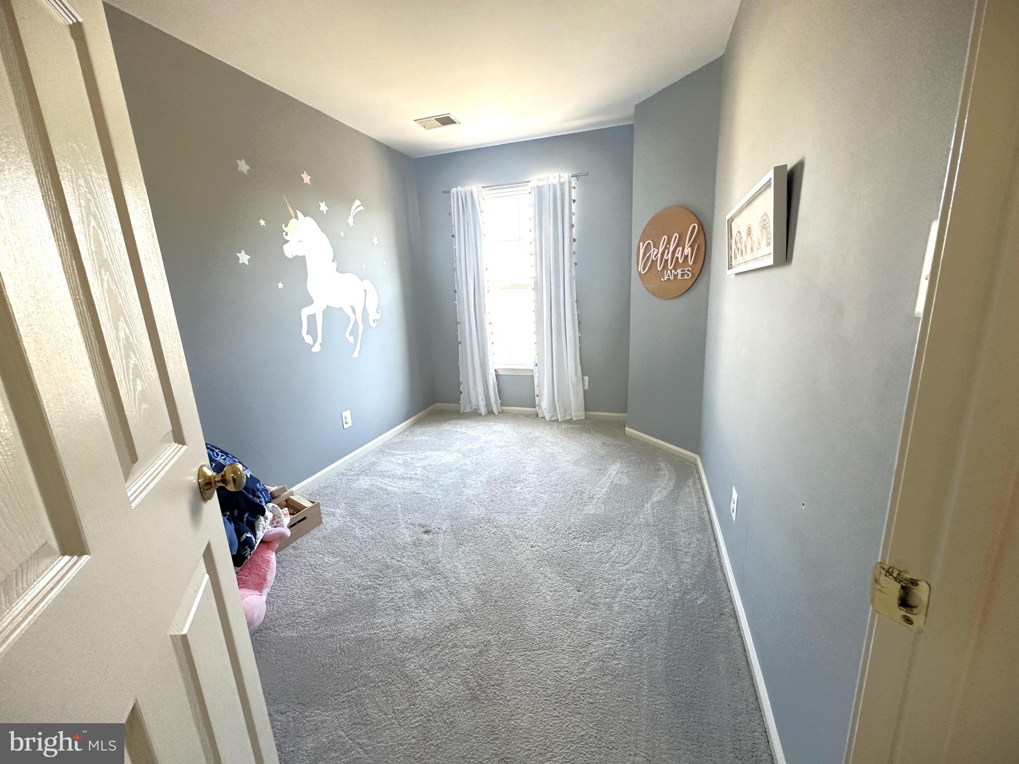 SIGNATURE AT BROADLANDS - Residential Lease