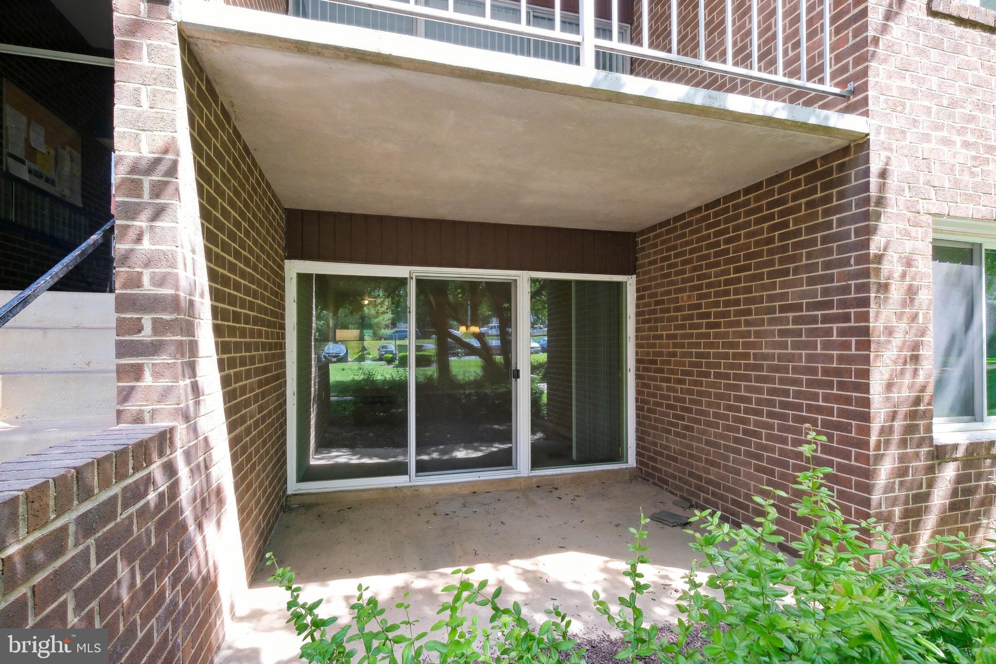 VILLA RIDGE CONDOMINIUM - Residential