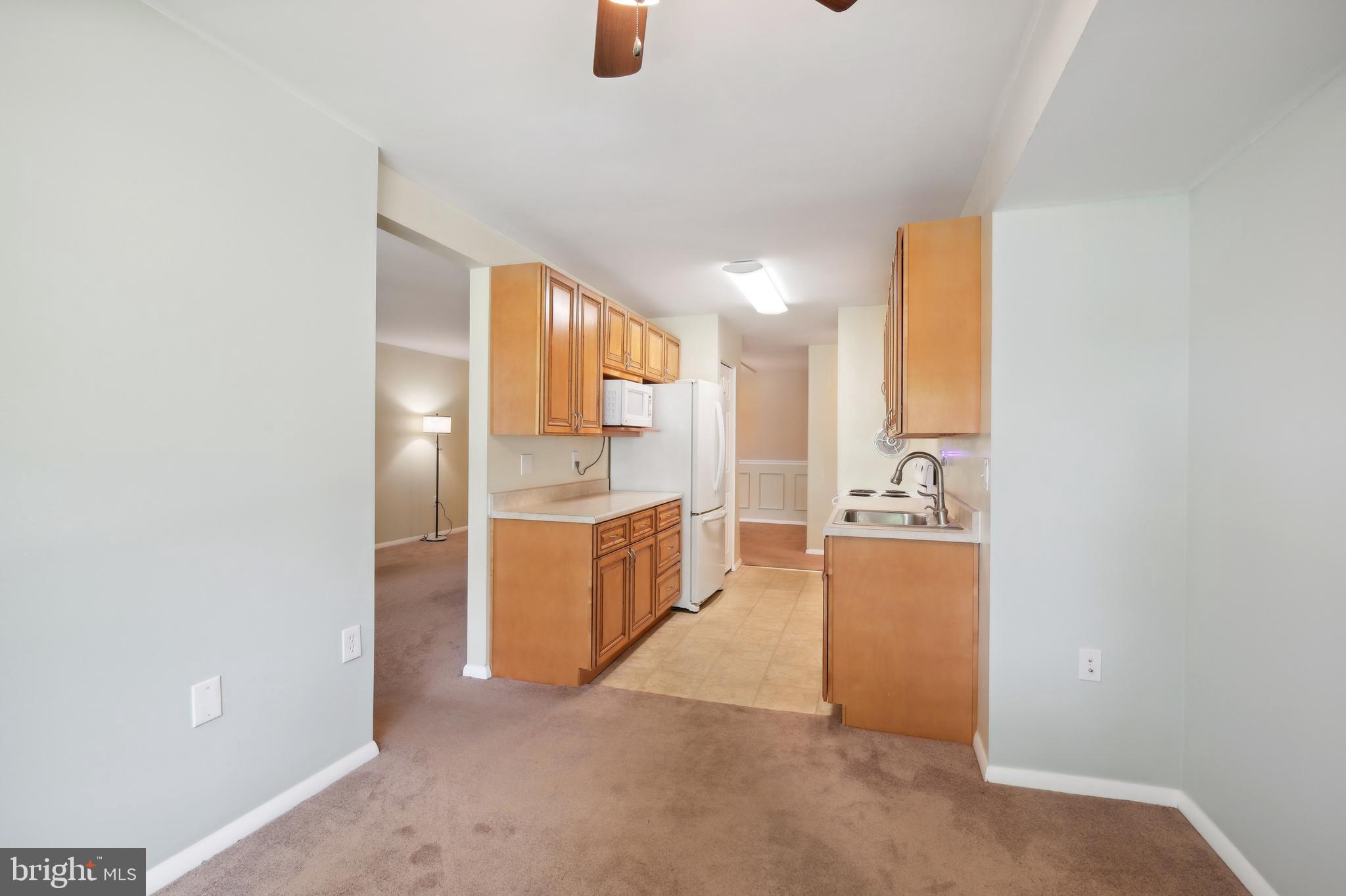 458 GIRARD #104 STREET