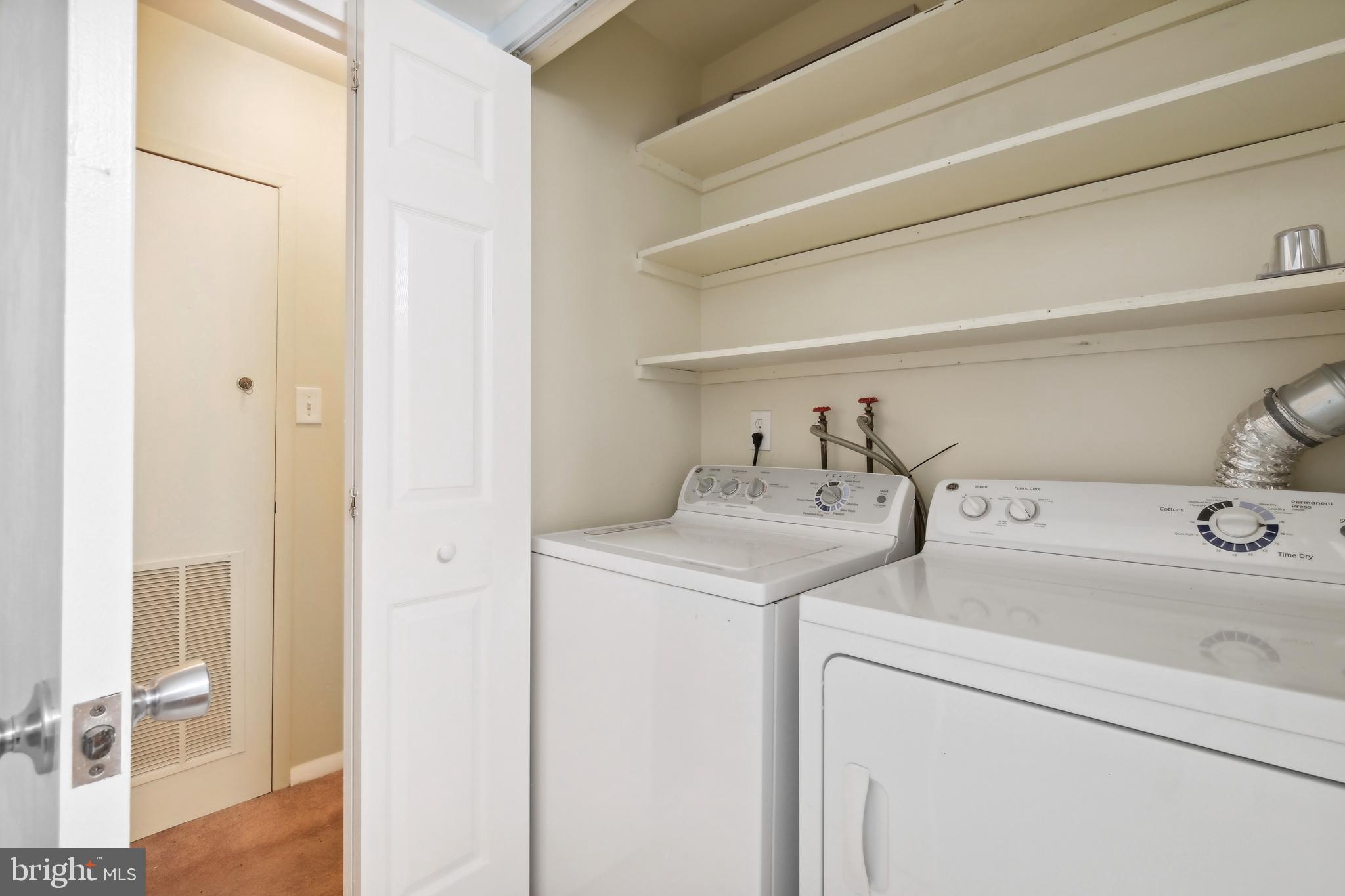 VILLA RIDGE CONDOMINIUM - Residential