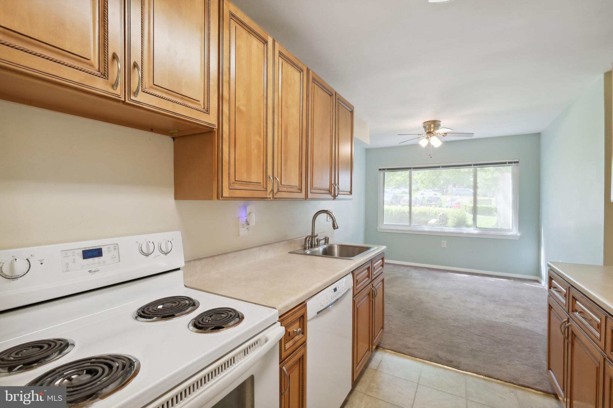 458 GIRARD #104 STREET