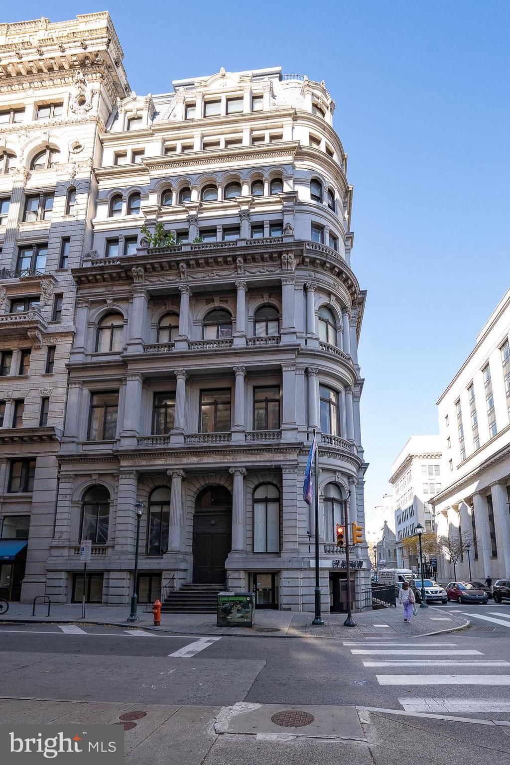 Photo of 1001 - 13 Chestnut Street #705E, PHILADELPHIA, PA 19107 (MLS # PAPH2553446)