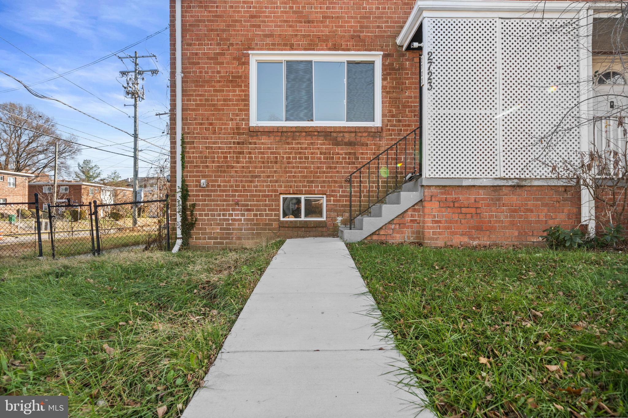 MARLOW HEIGHTS - Residential