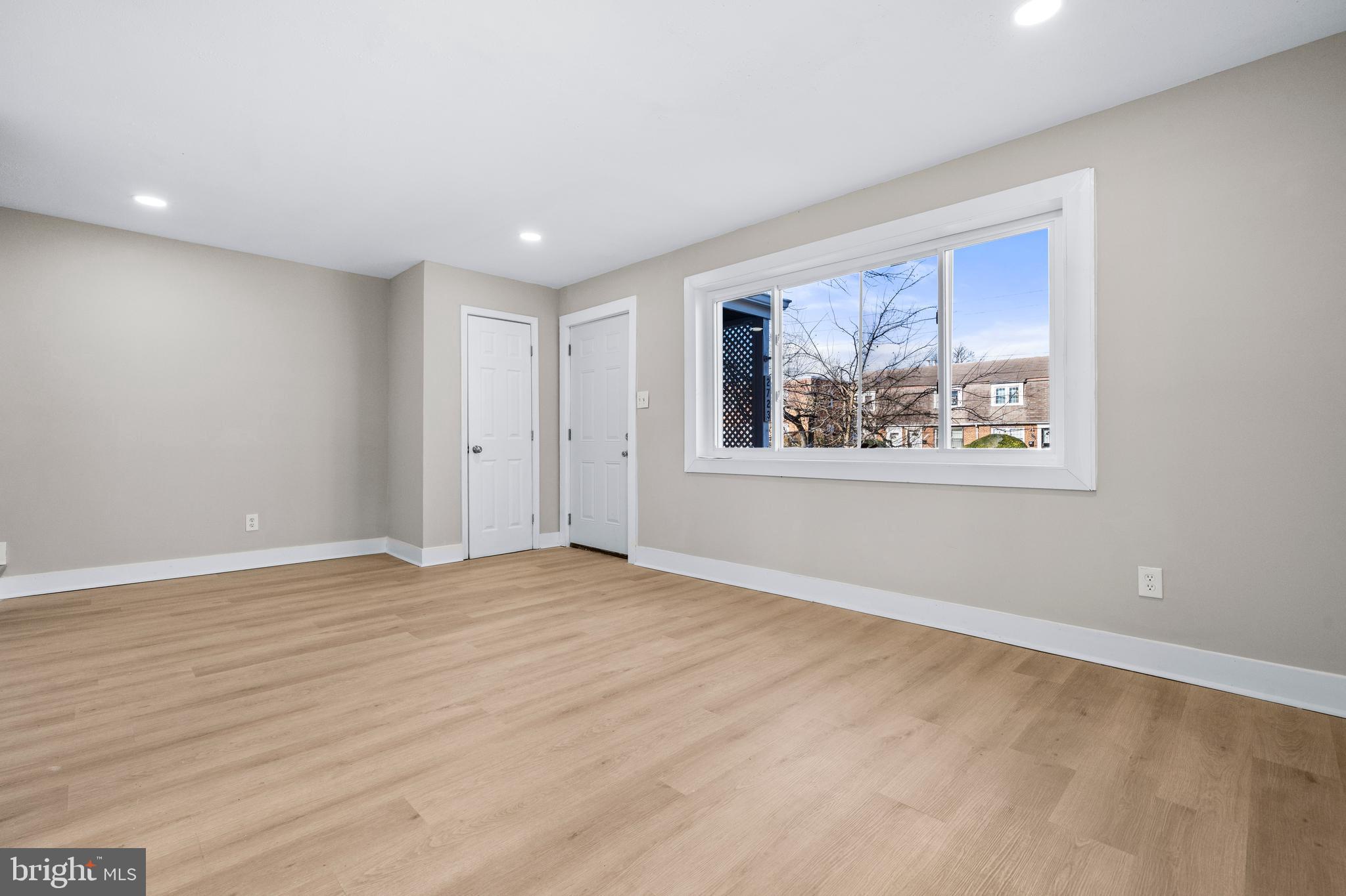 MARLOW HEIGHTS - Residential