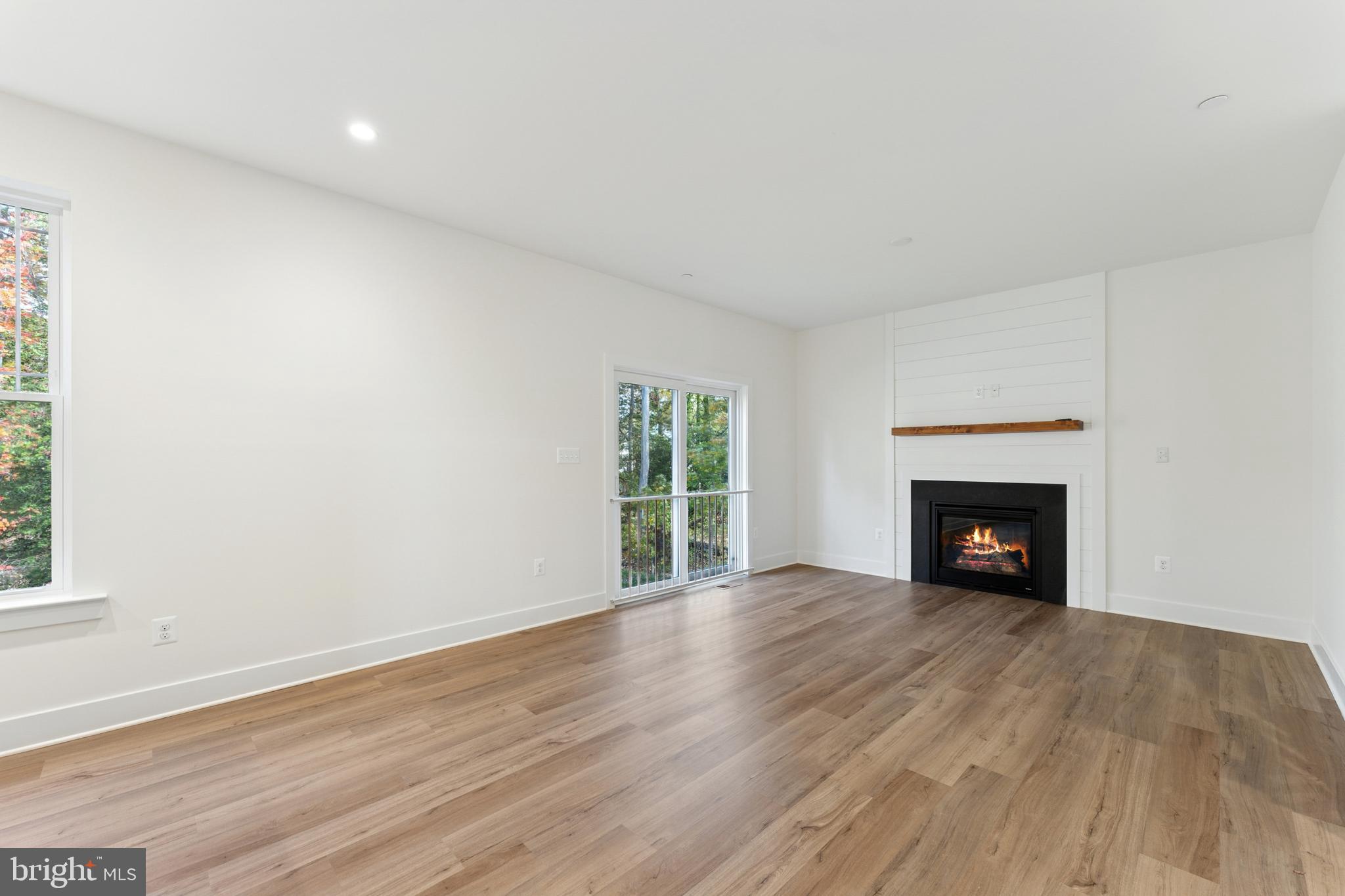 SABRINA PARK - Residential