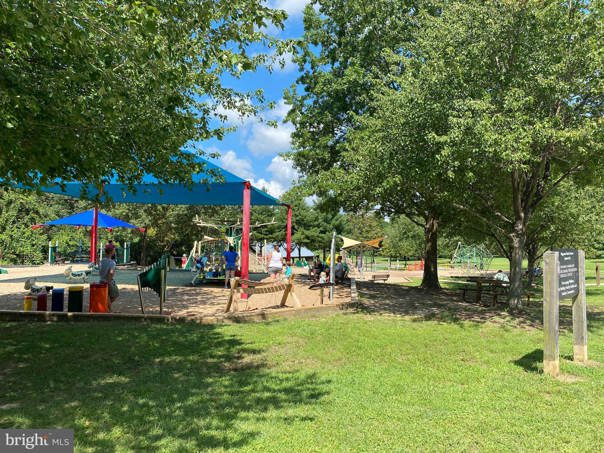 SABRINA PARK - Residential