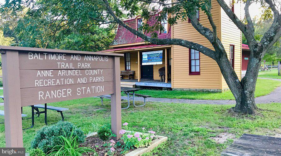 SABRINA PARK - Residential