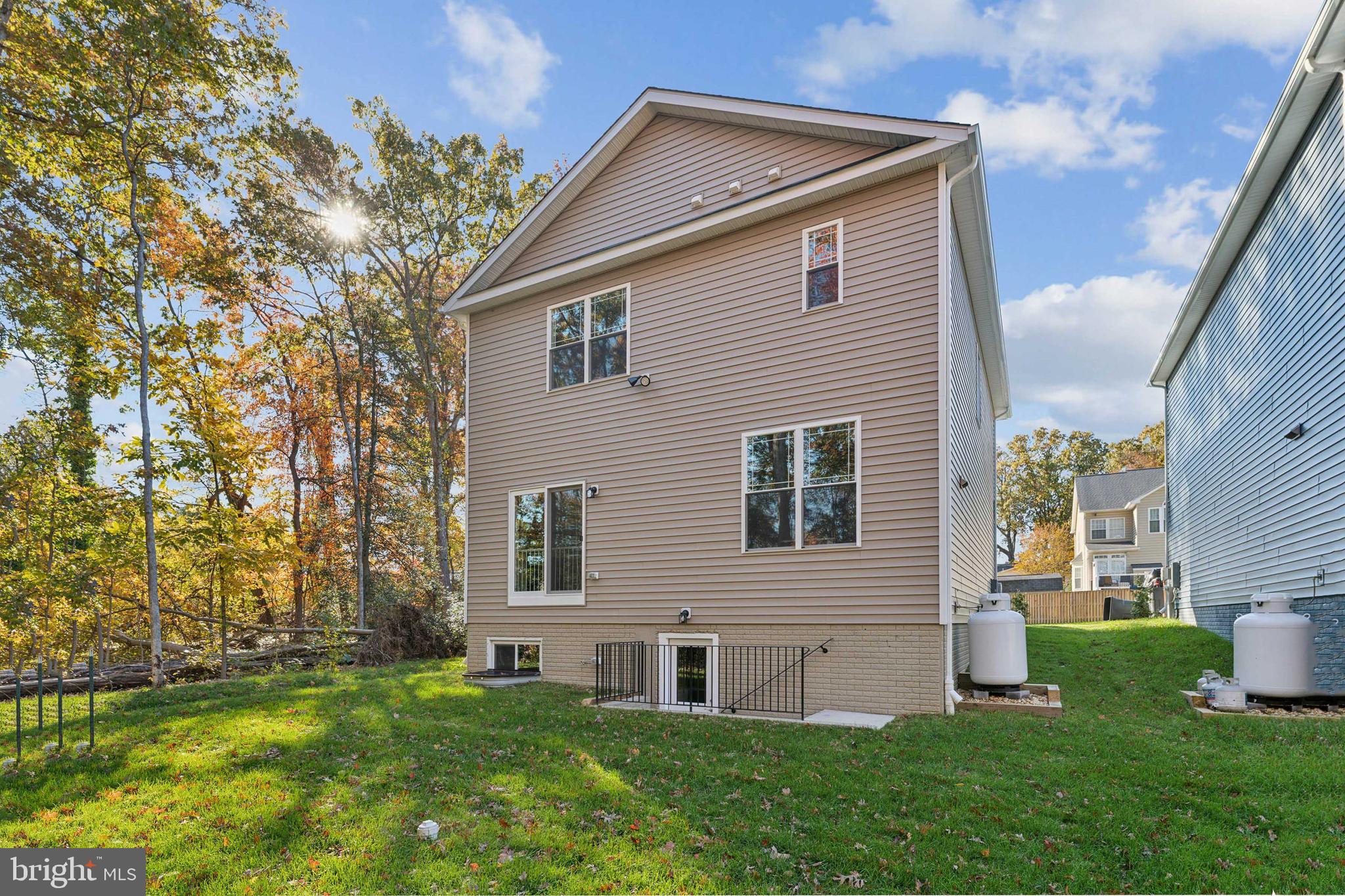 SABRINA PARK - Residential