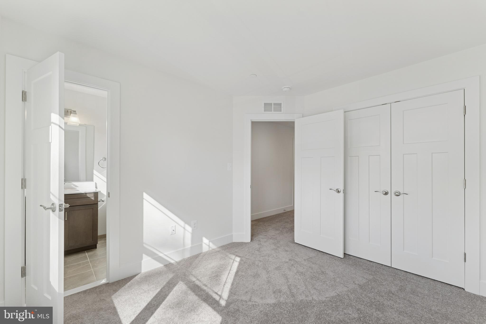 SABRINA PARK - Residential