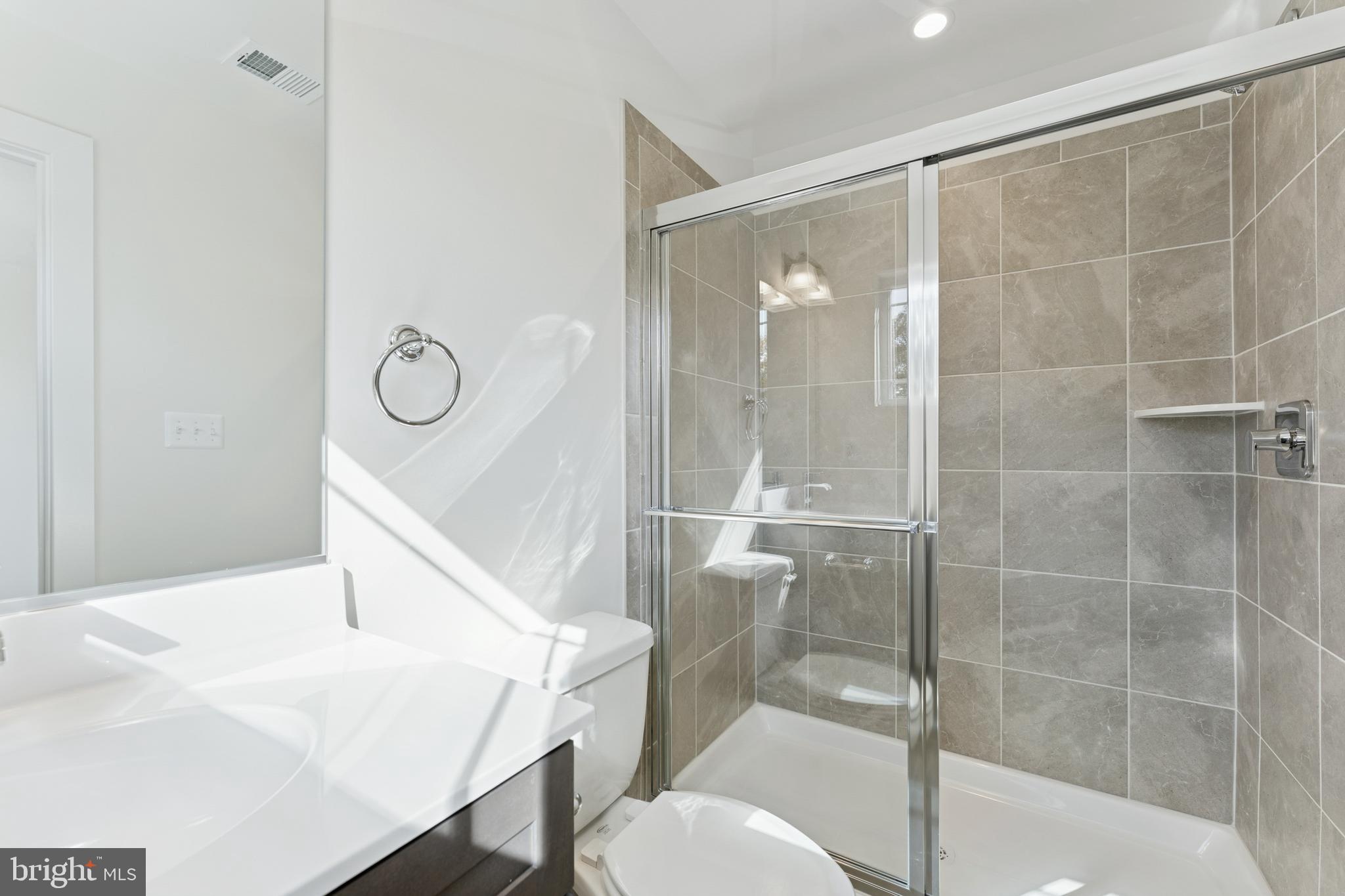 SABRINA PARK - Residential