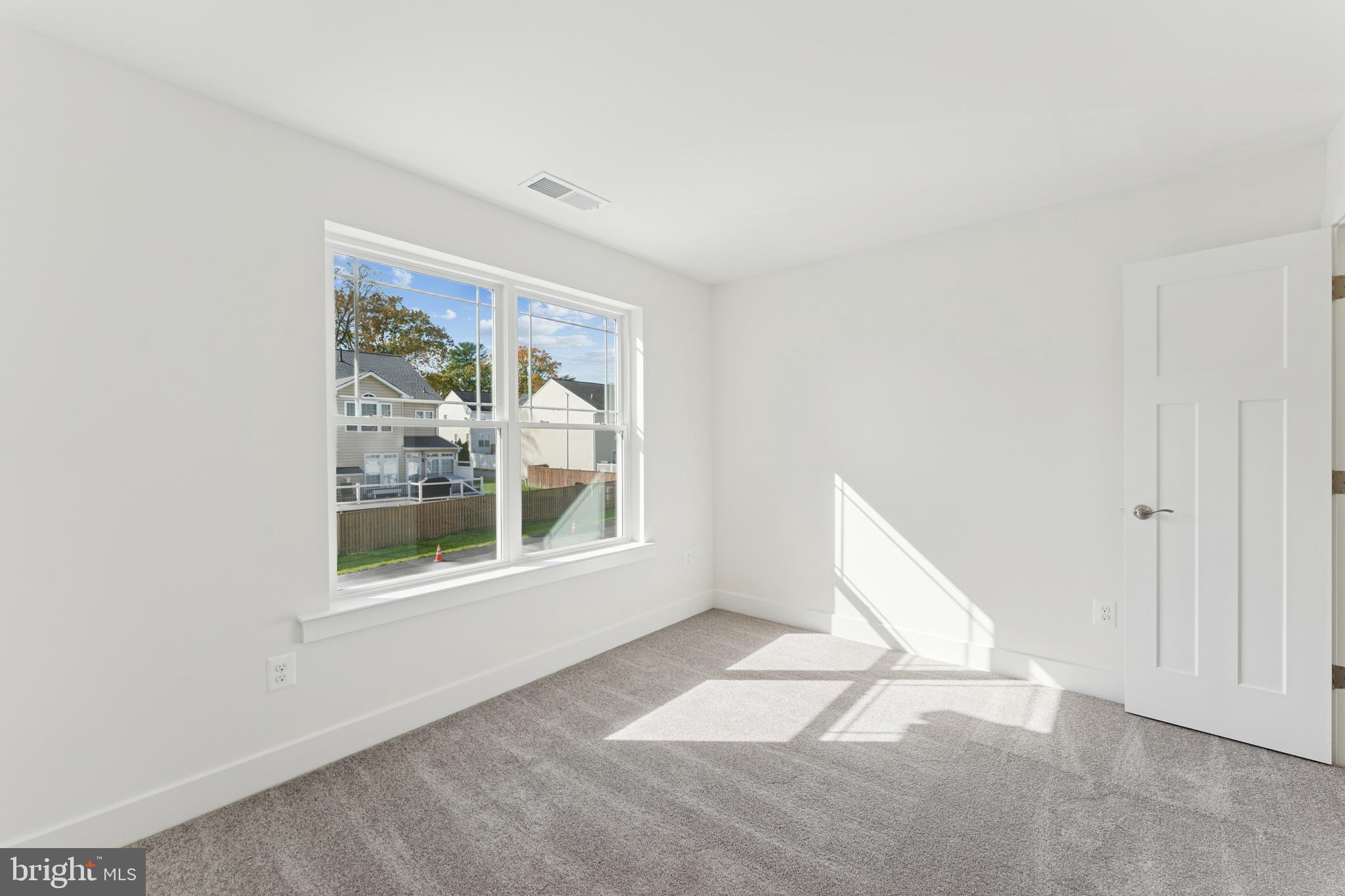 SABRINA PARK - Residential