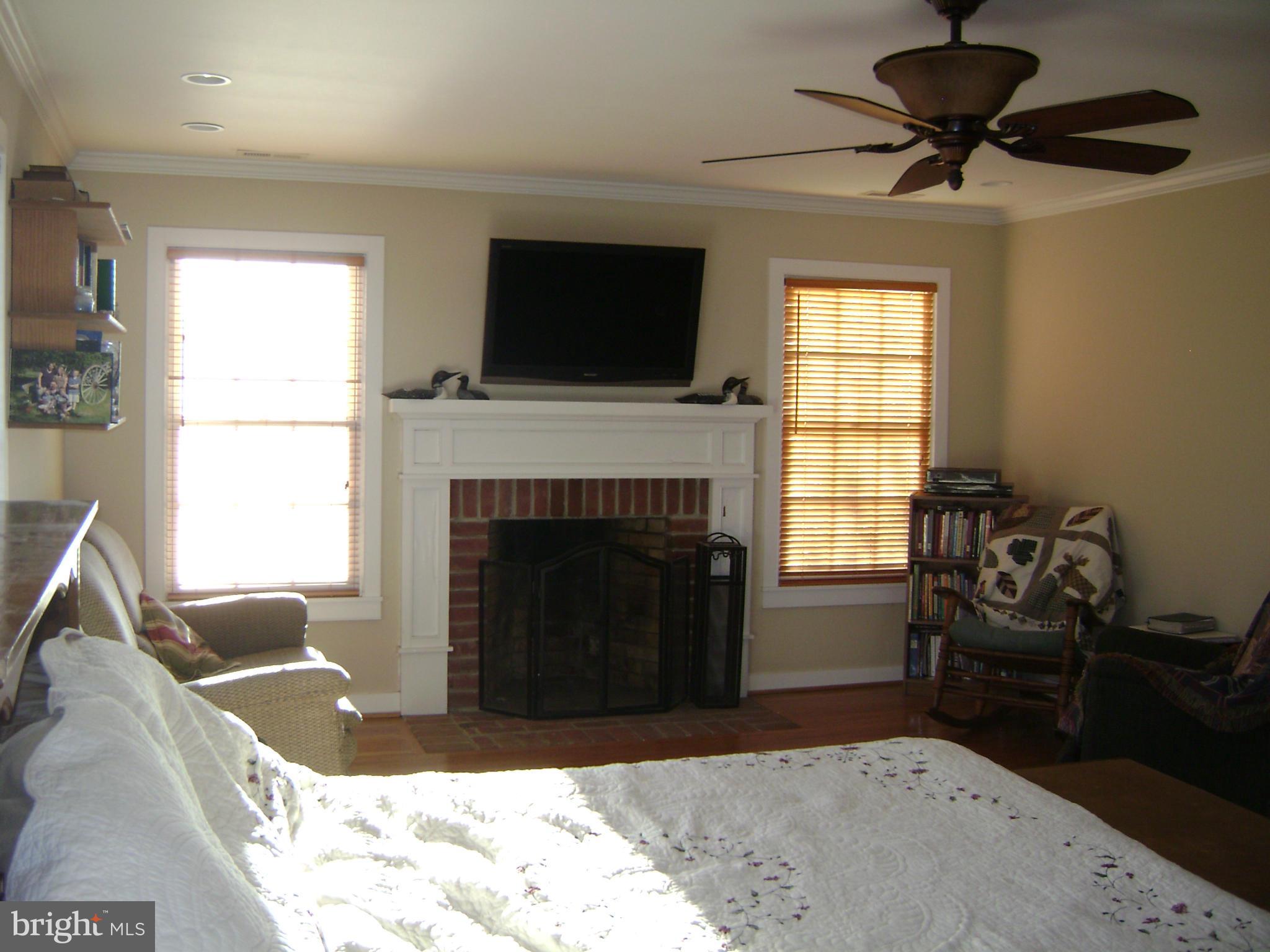 HOMEPORT FARM - Residential