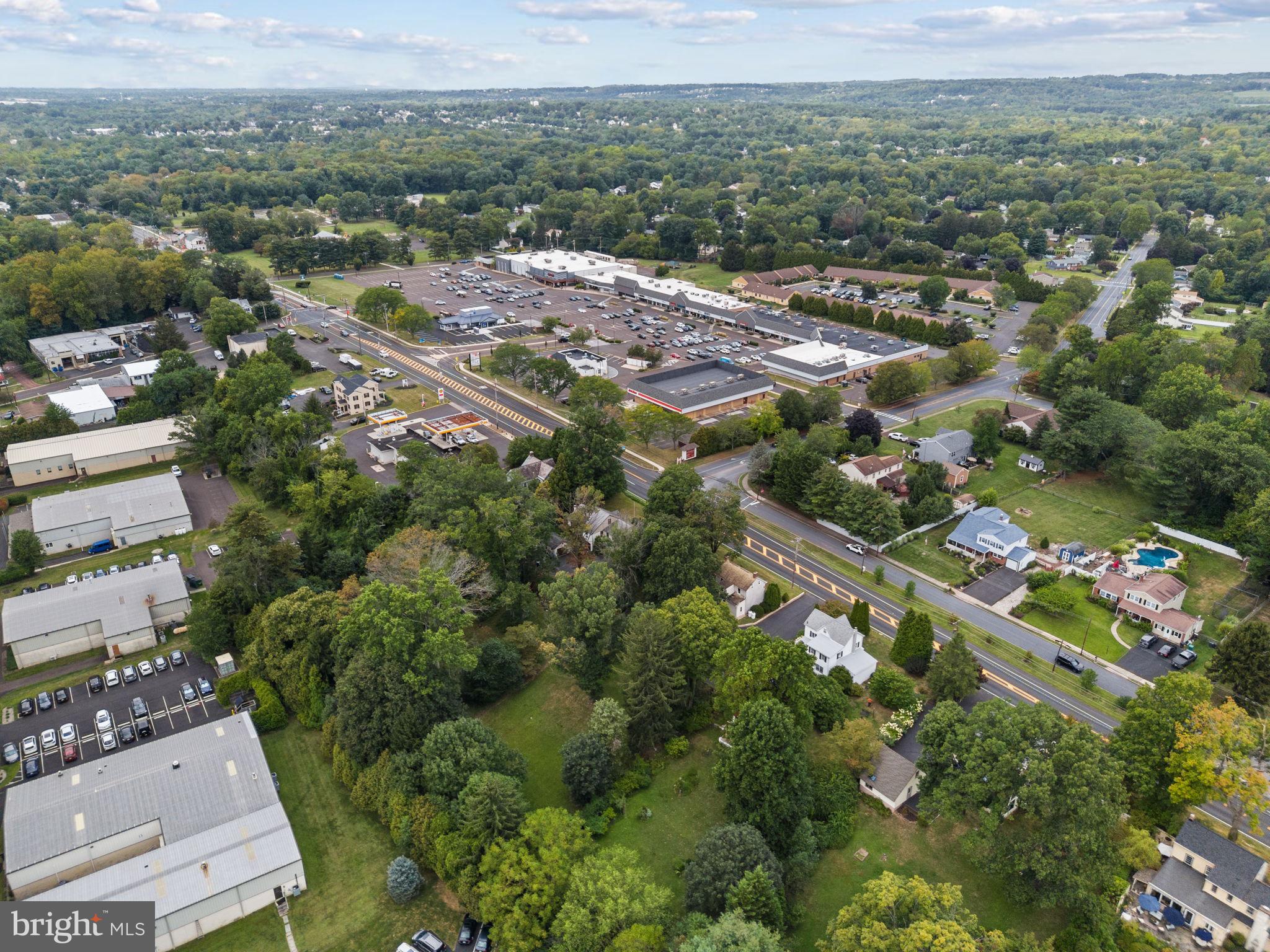 DOYLESTOWN - Residential