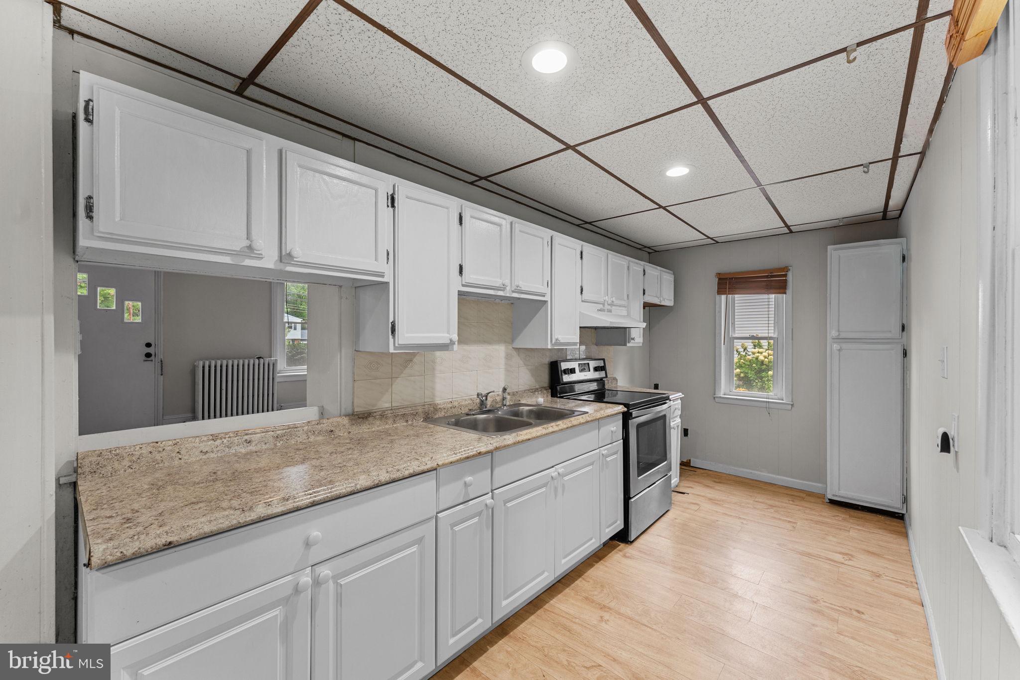 DOYLESTOWN - Residential