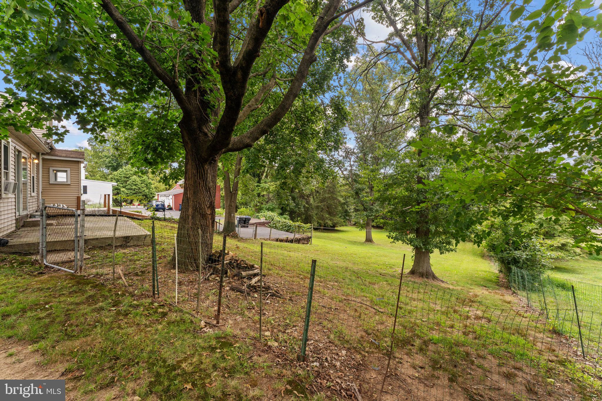 DOYLESTOWN - Residential