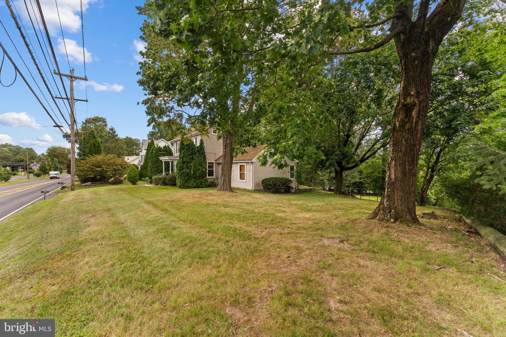 DOYLESTOWN - Residential