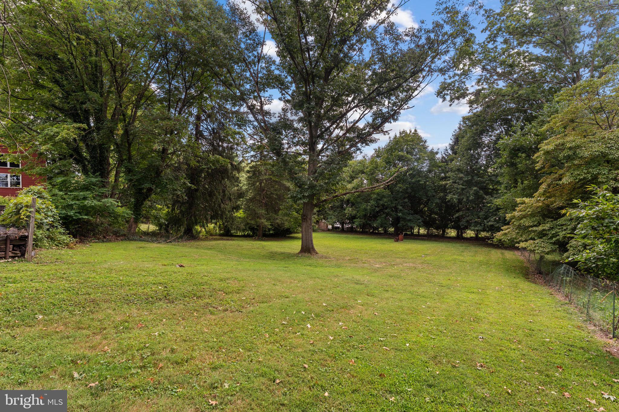 DOYLESTOWN - Residential