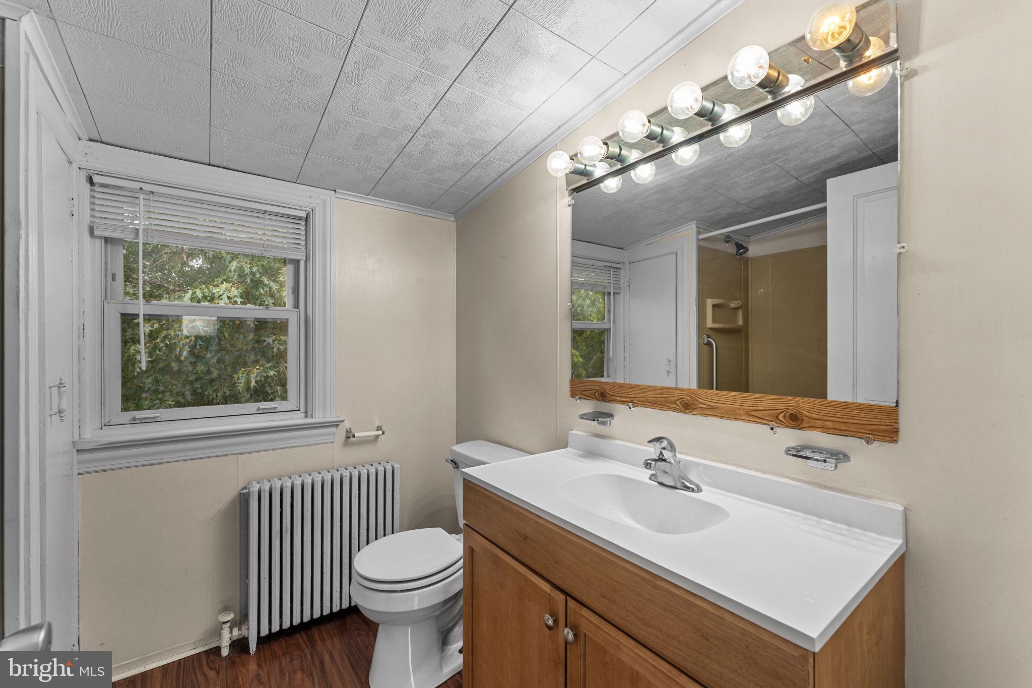 DOYLESTOWN - Residential