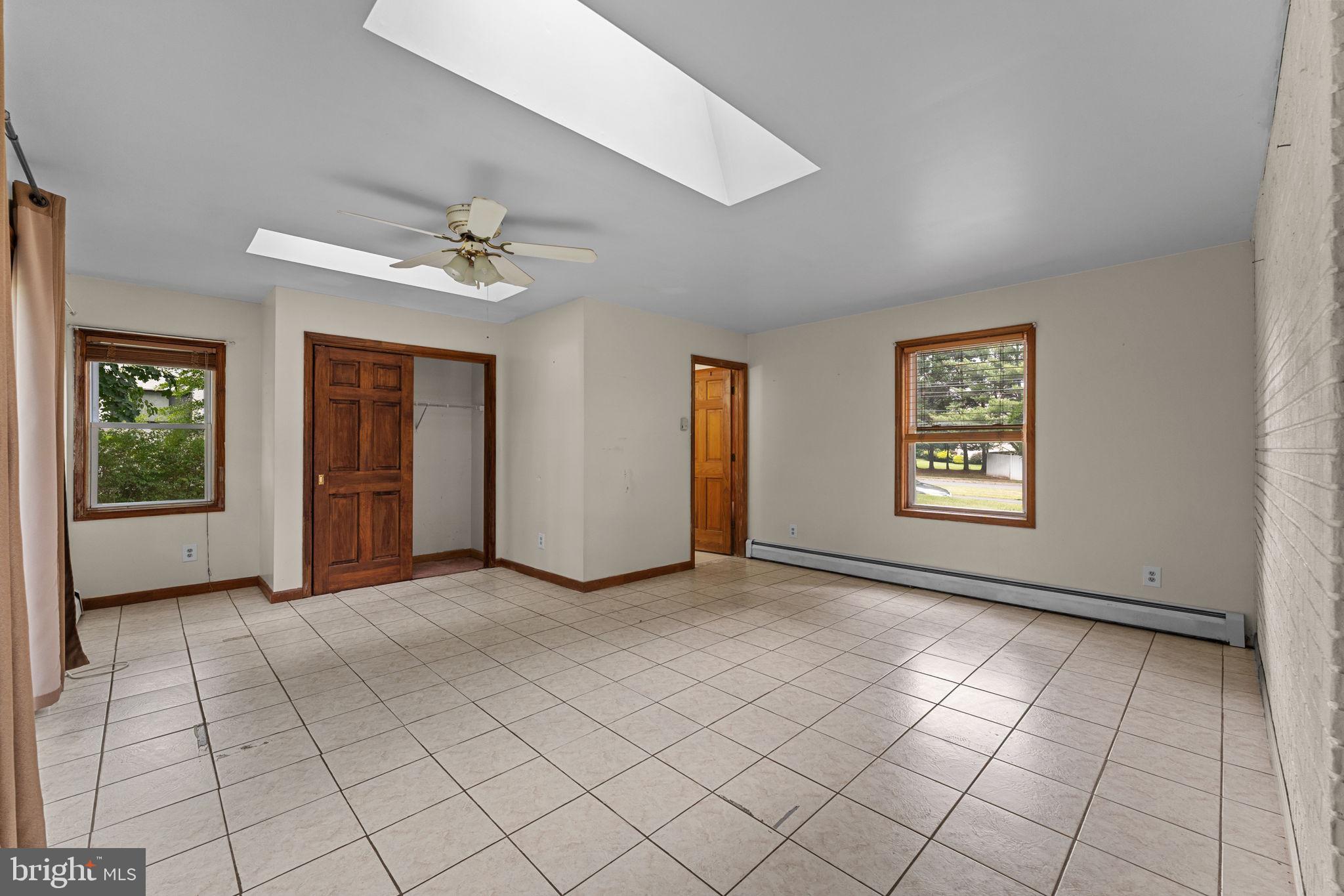 DOYLESTOWN - Residential