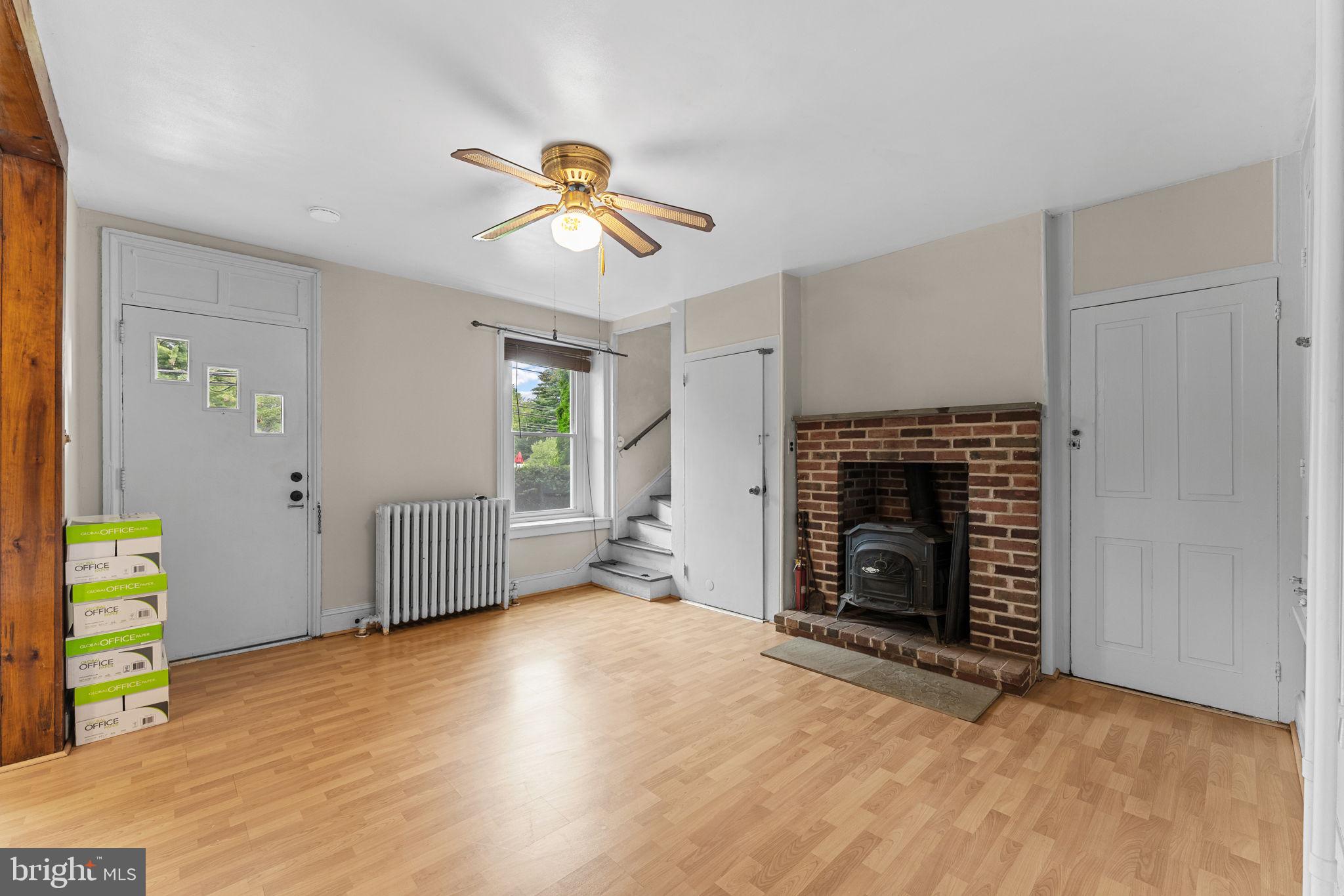 DOYLESTOWN - Residential