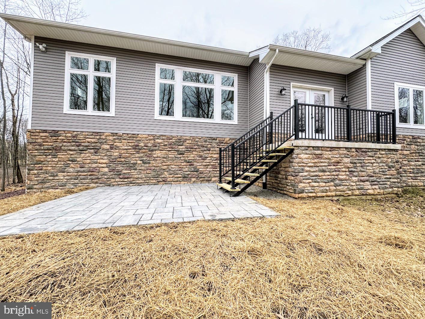 EAGLE ROCK RESORT - Residential