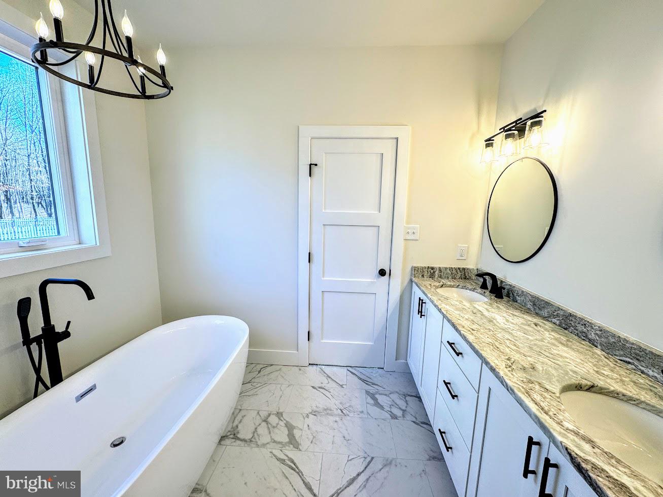 EAGLE ROCK RESORT - Residential