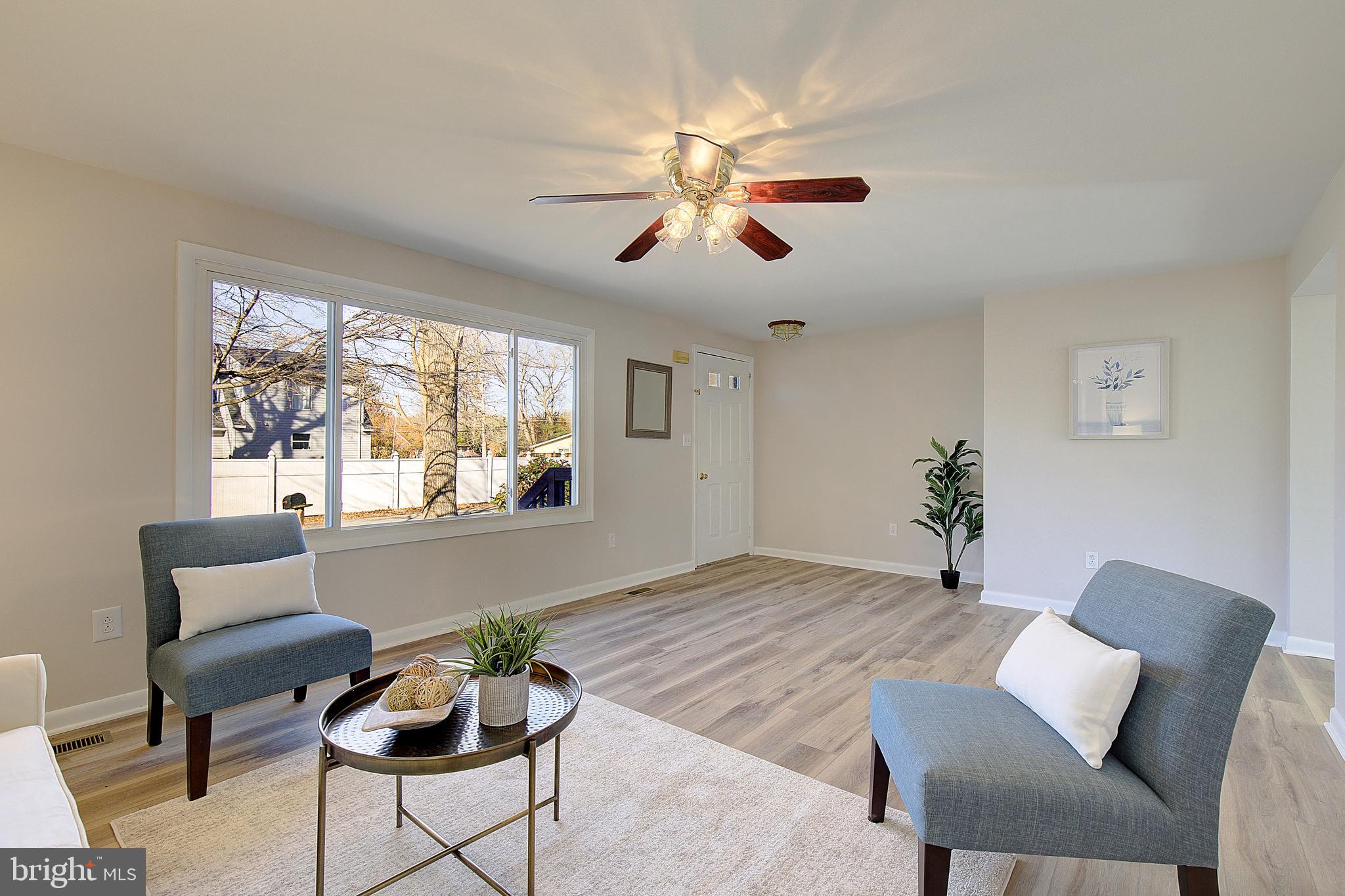 AVALON SHORES - Residential