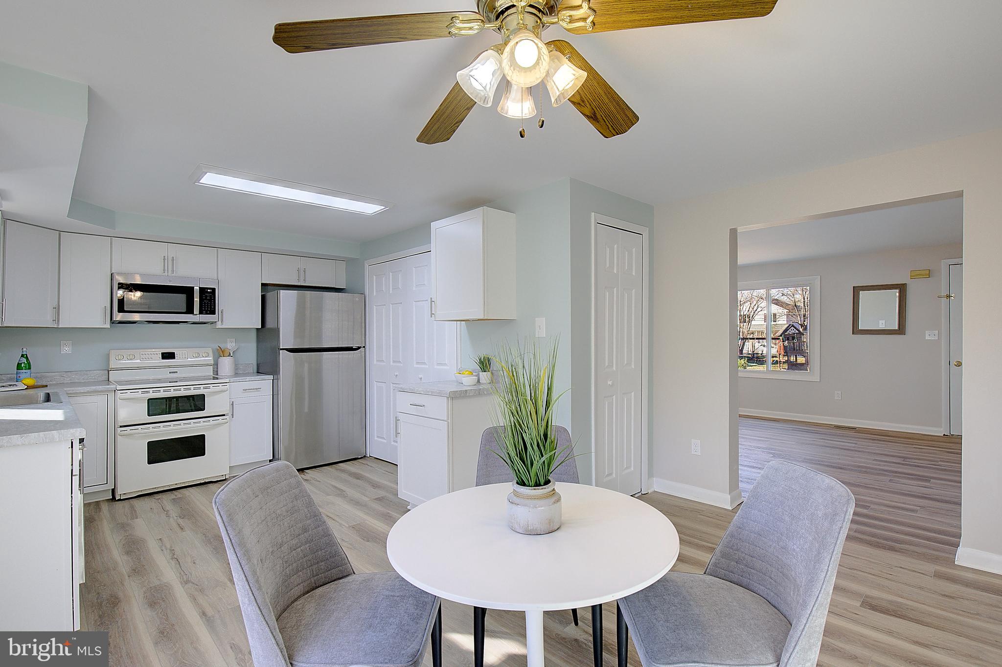 AVALON SHORES - Residential