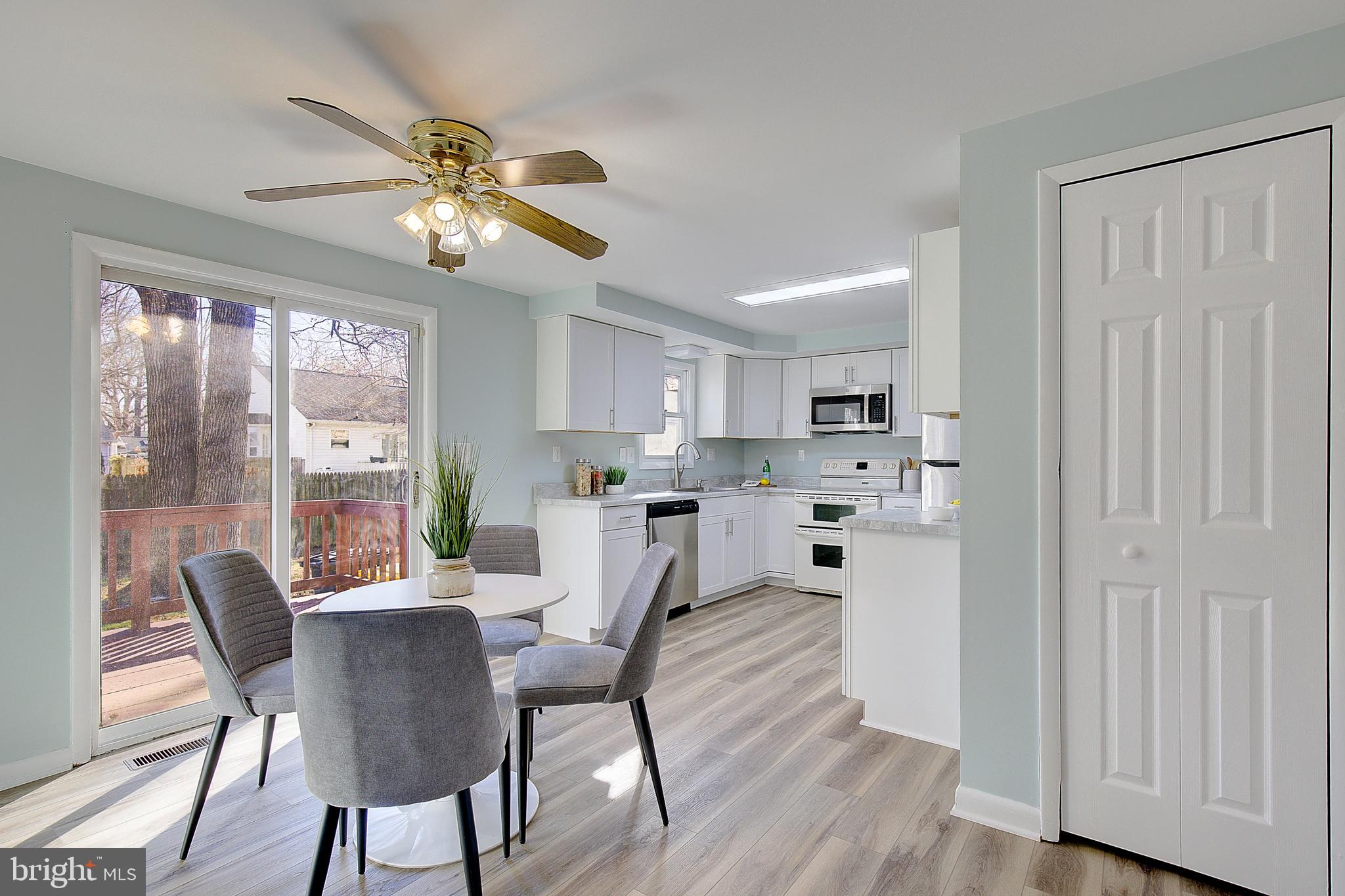 AVALON SHORES - Residential