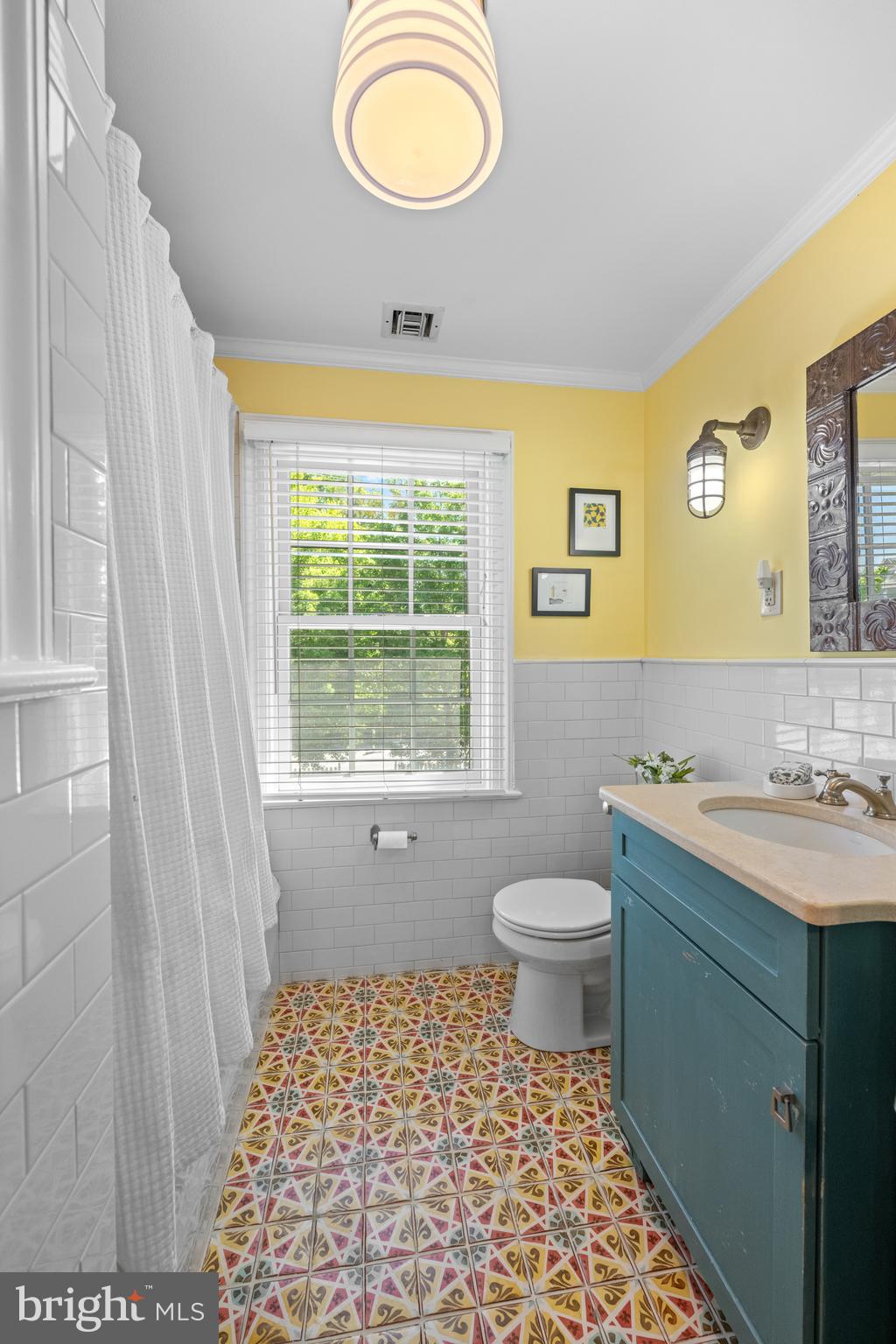 SOUTH WAYNE - Residential