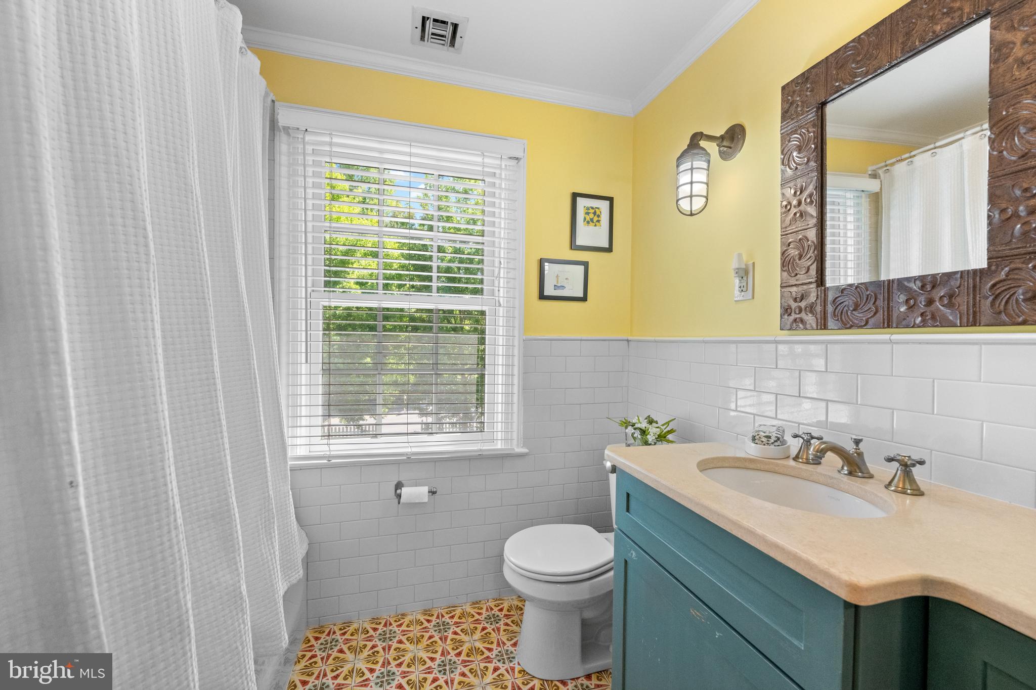 SOUTH WAYNE - Residential
