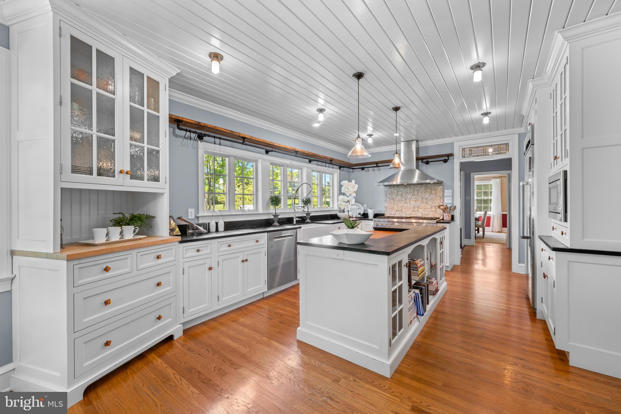 SOUTH WAYNE - Residential