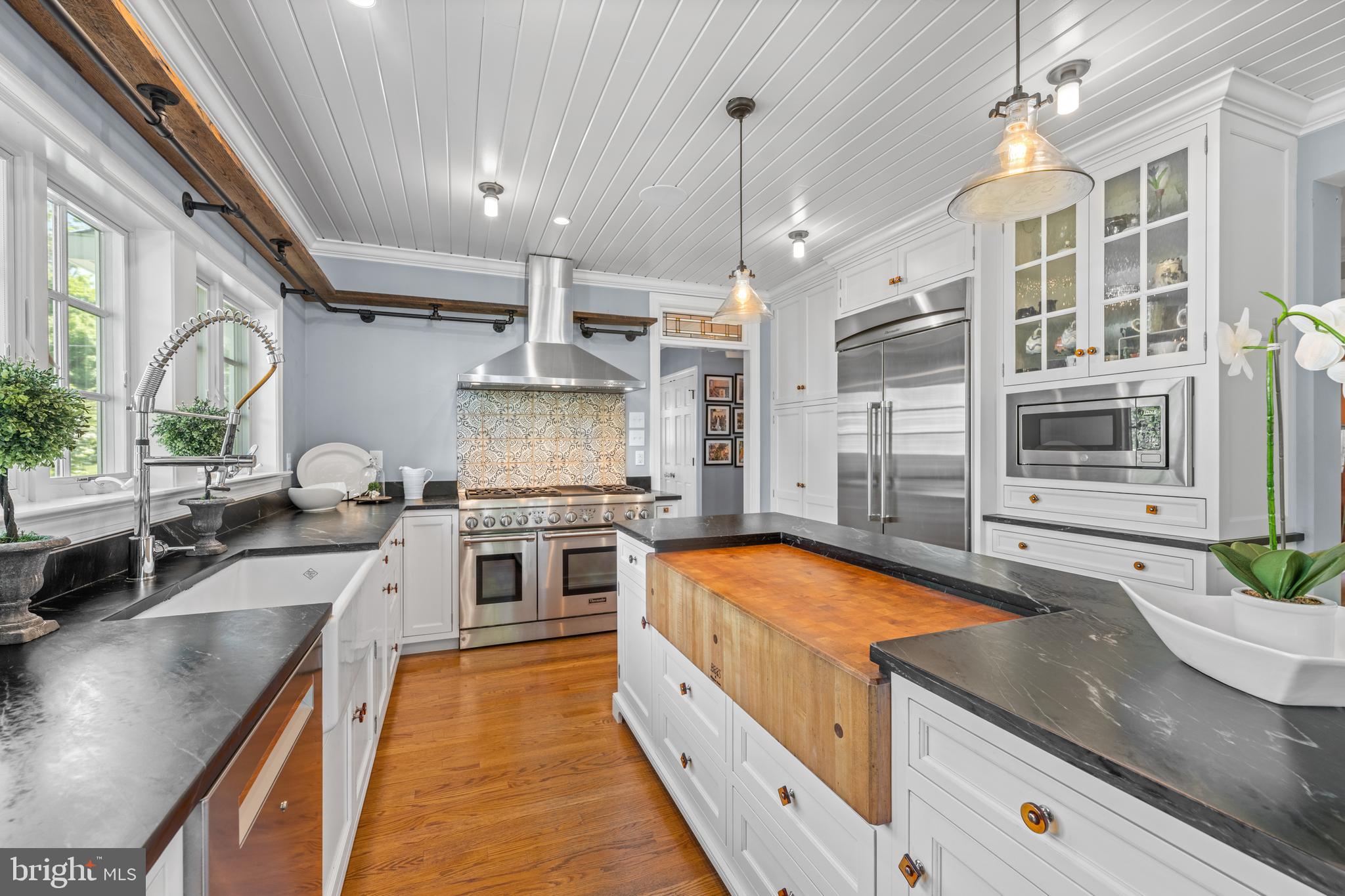 SOUTH WAYNE - Residential