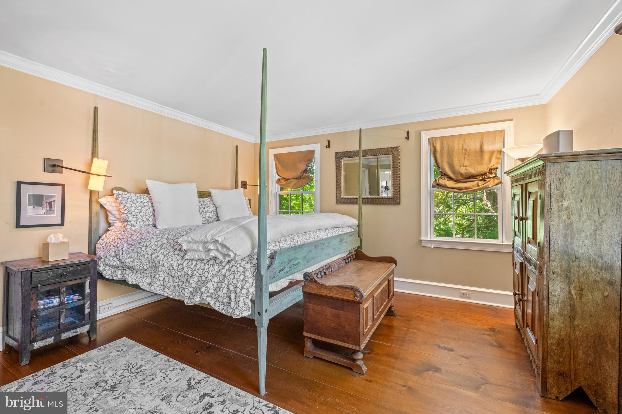 SOUTH WAYNE - Residential
