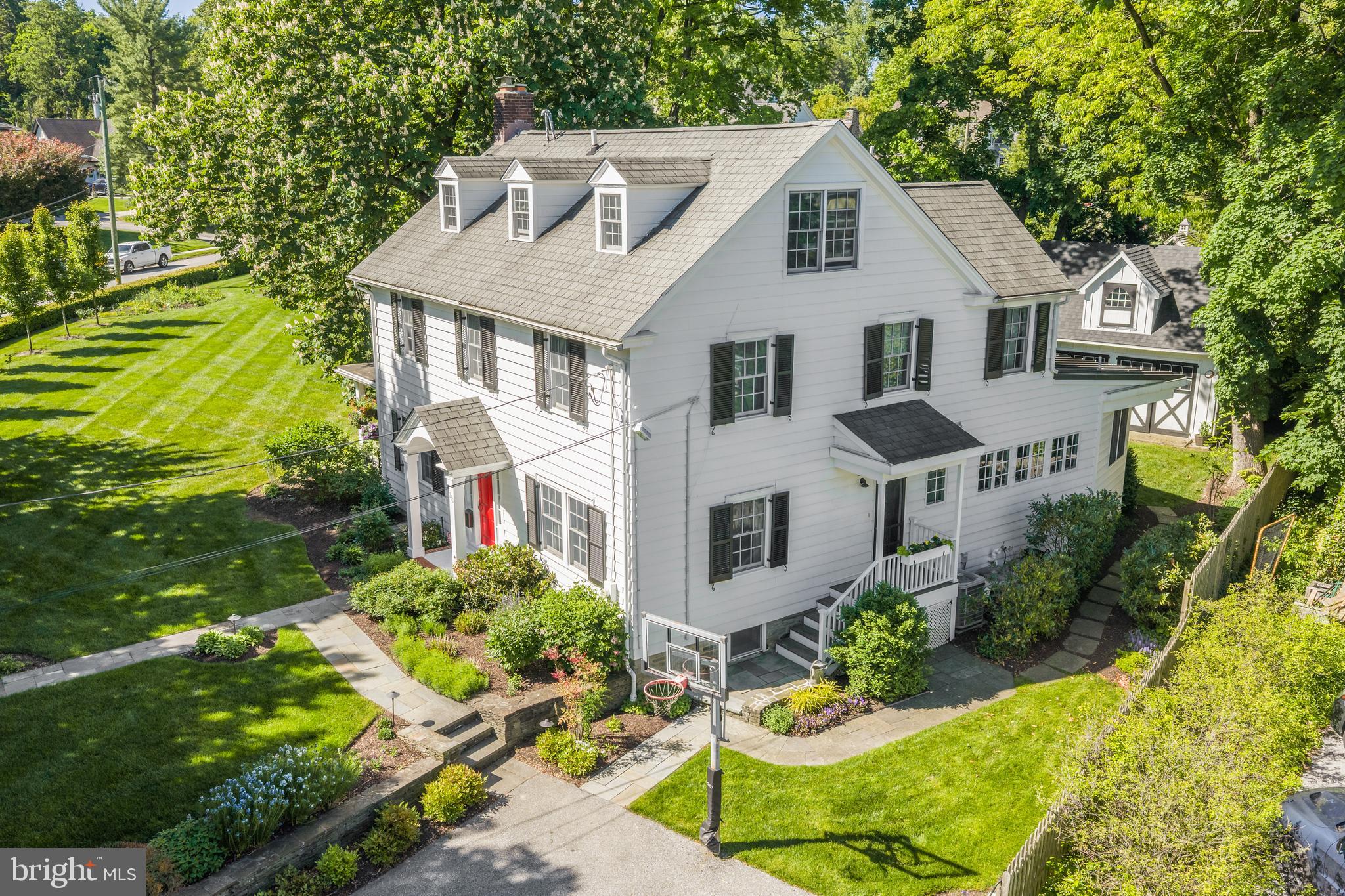 SOUTH WAYNE - Residential