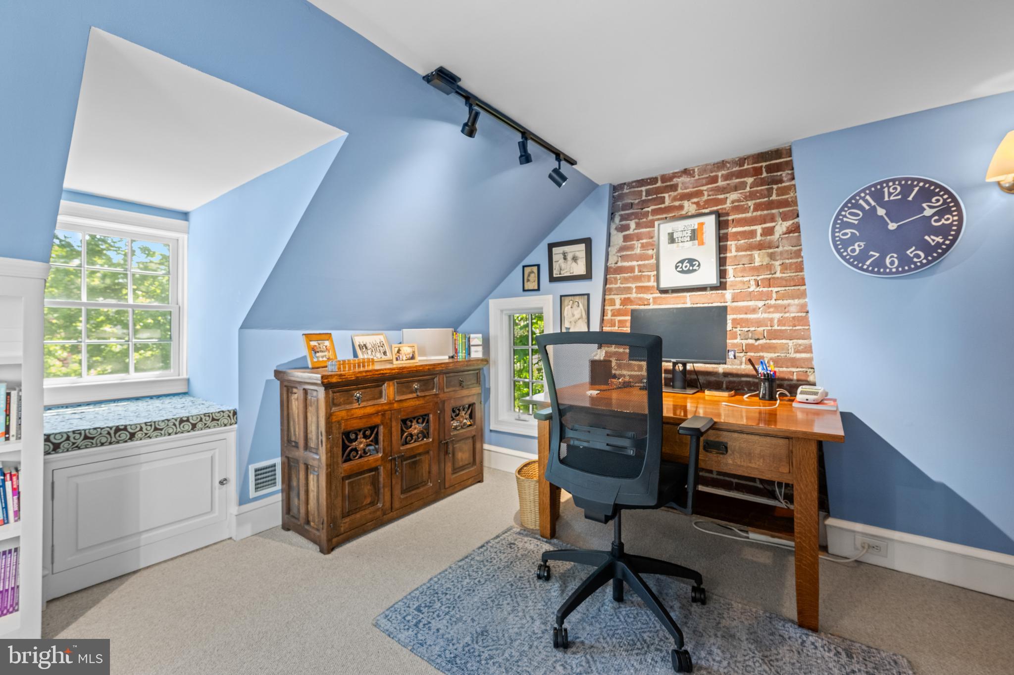 SOUTH WAYNE - Residential