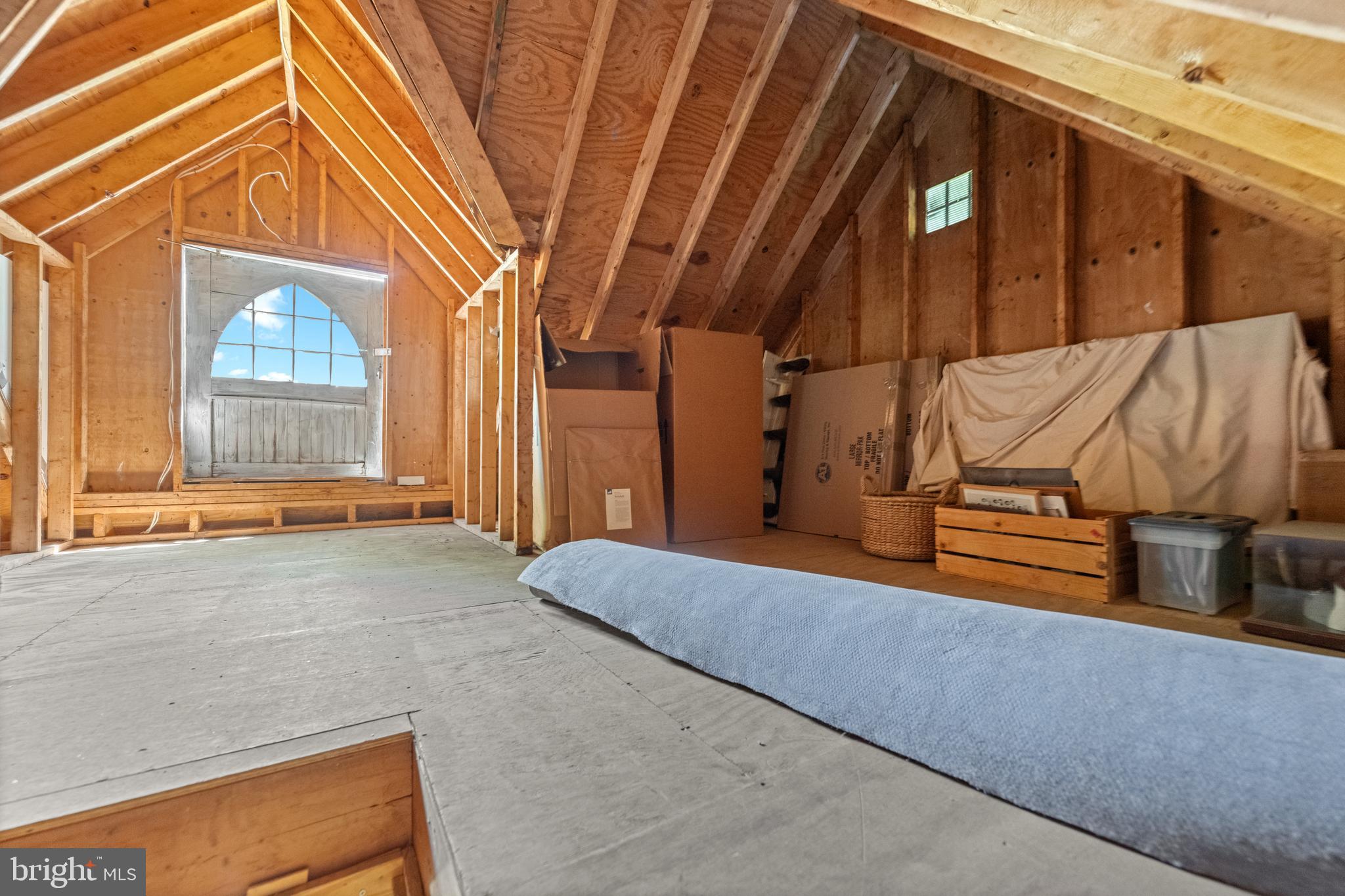 SOUTH WAYNE - Residential