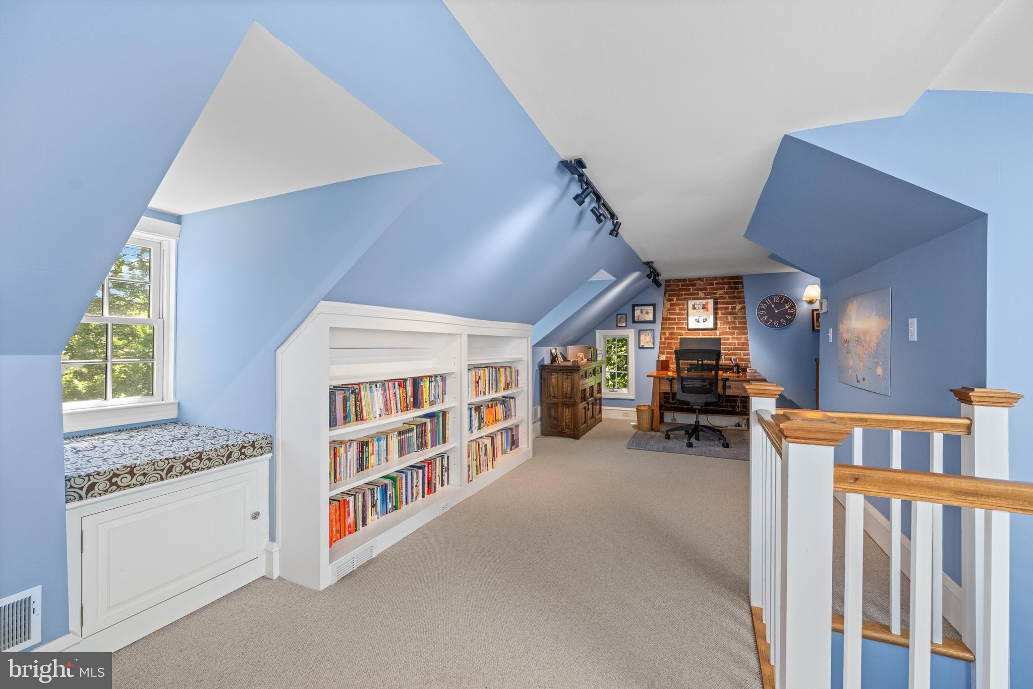 SOUTH WAYNE - Residential