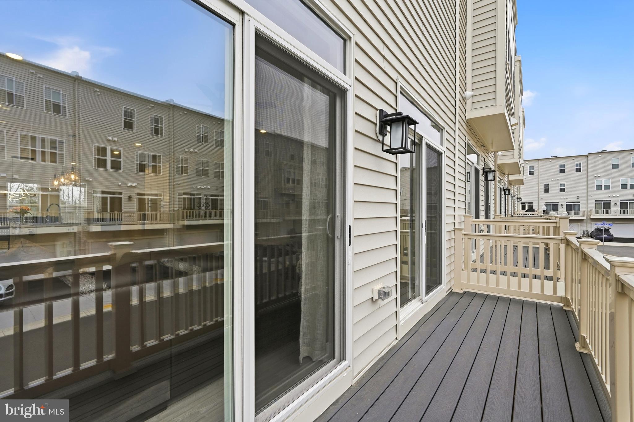 BRAMBLETON LANDBAY 1 - Residential