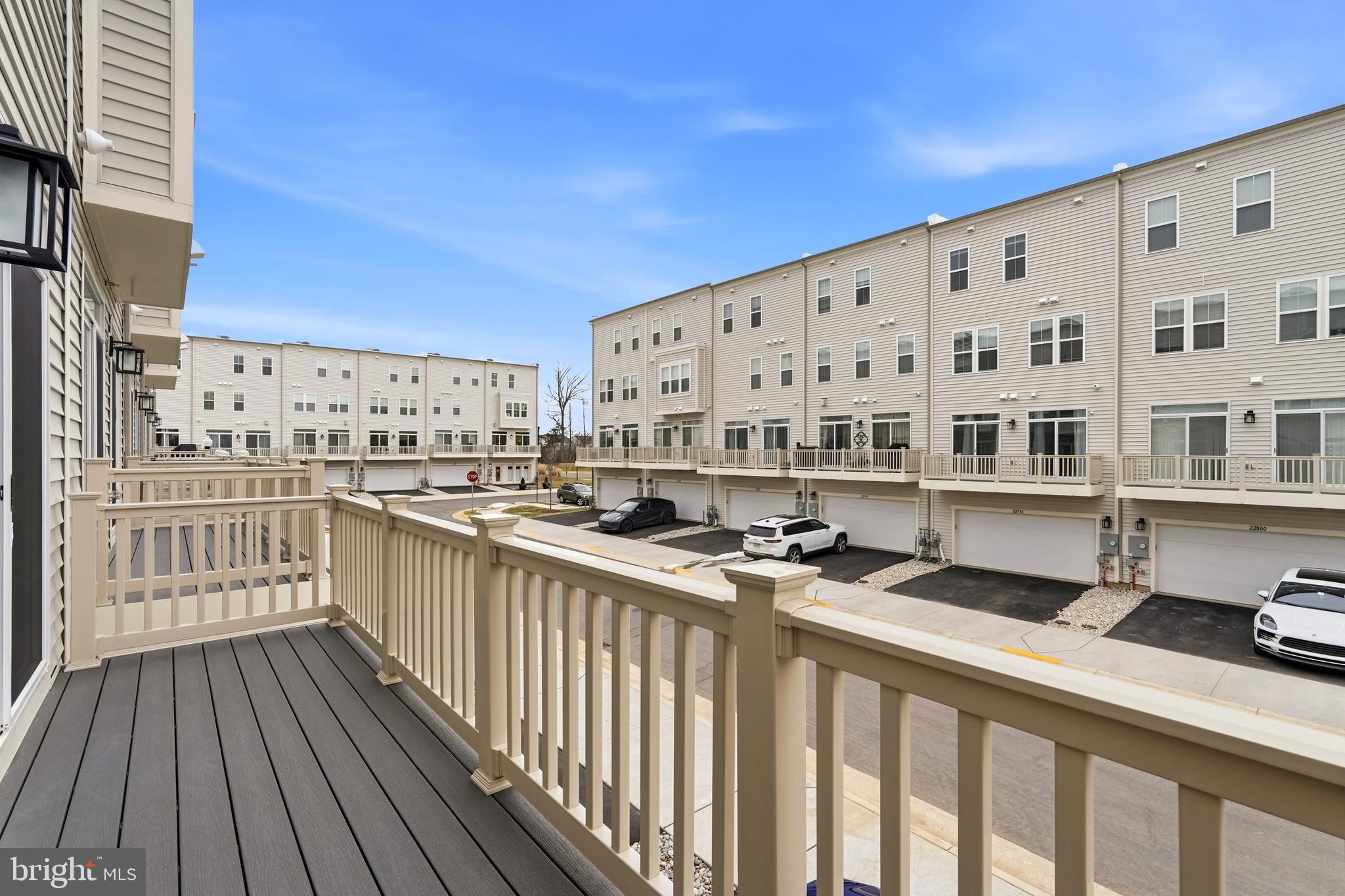 BRAMBLETON LANDBAY 1 - Residential