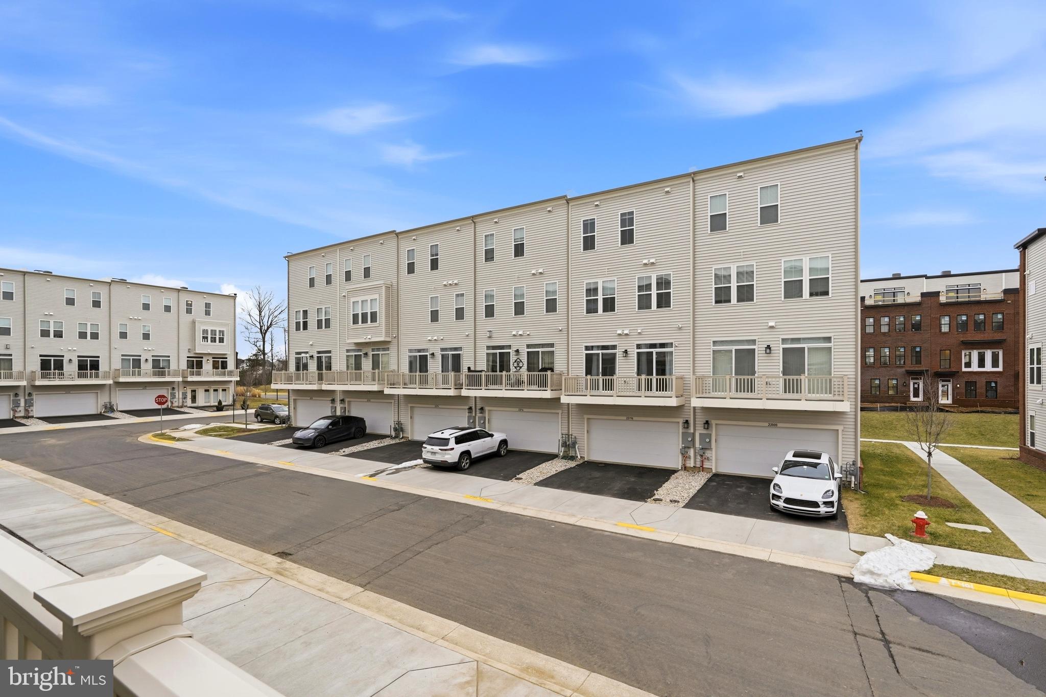 BRAMBLETON LANDBAY 1 - Residential