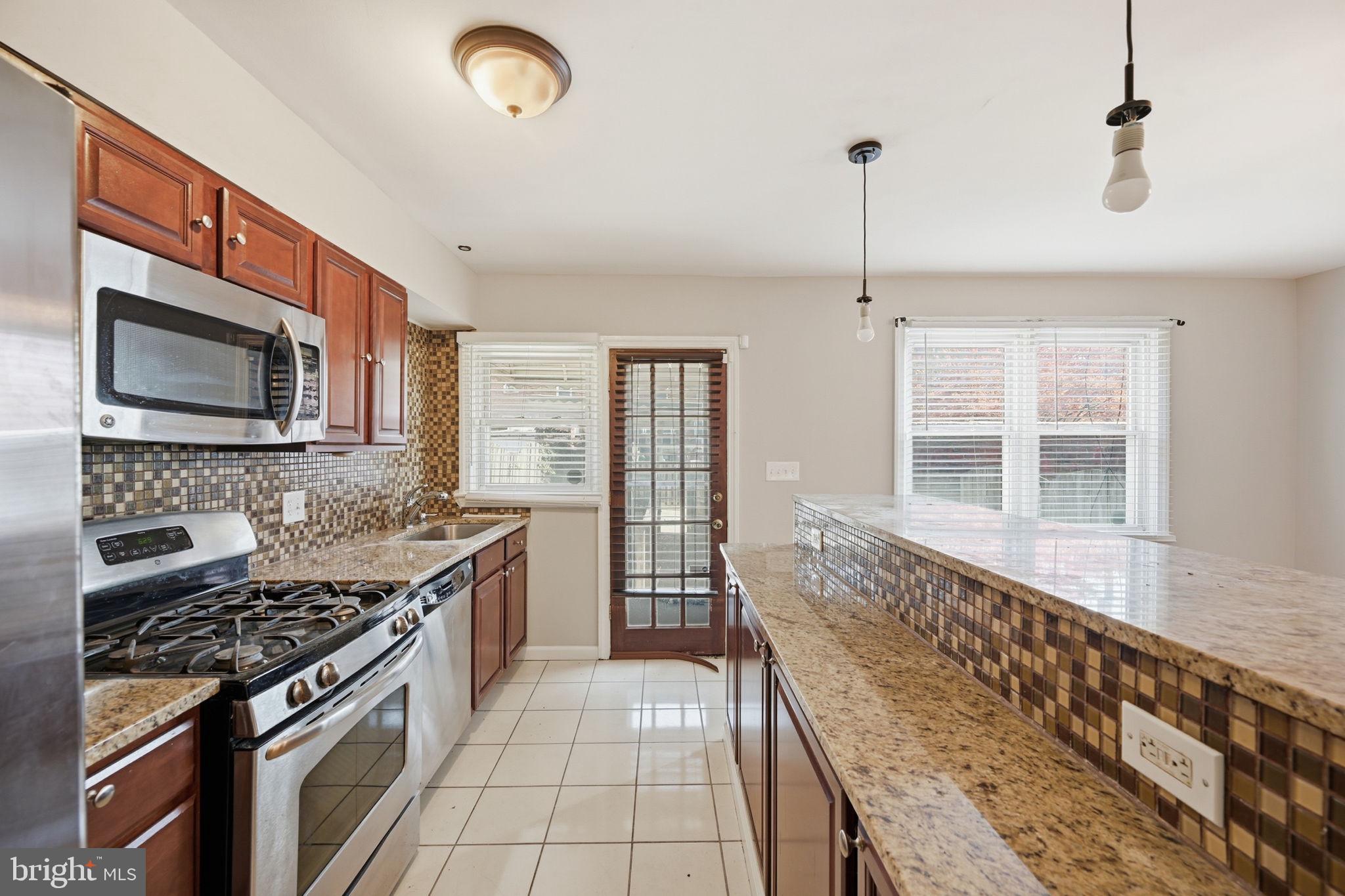 EDNOR GARDENS HISTORIC DISTRICT - Residential