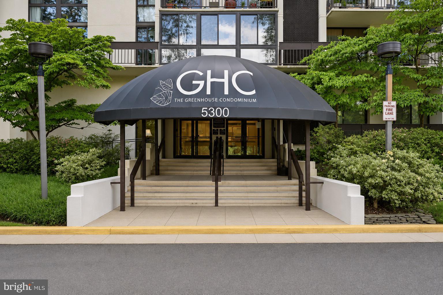 5300 HOLMES RUN PARKWAY 1206