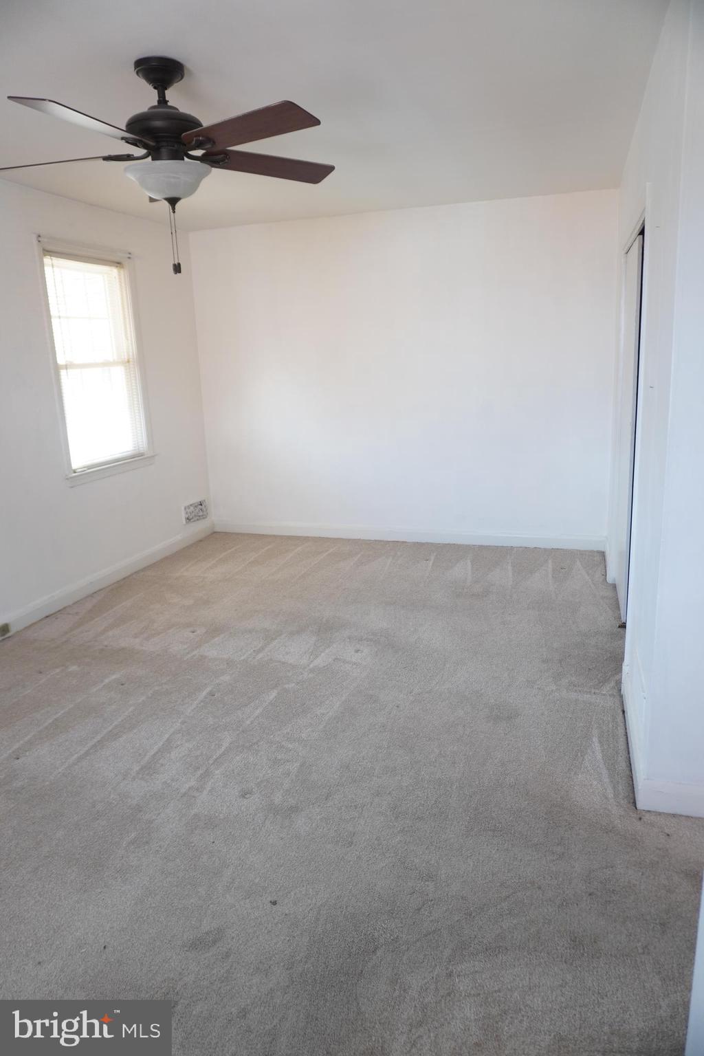 MONTEBELLO - Residential