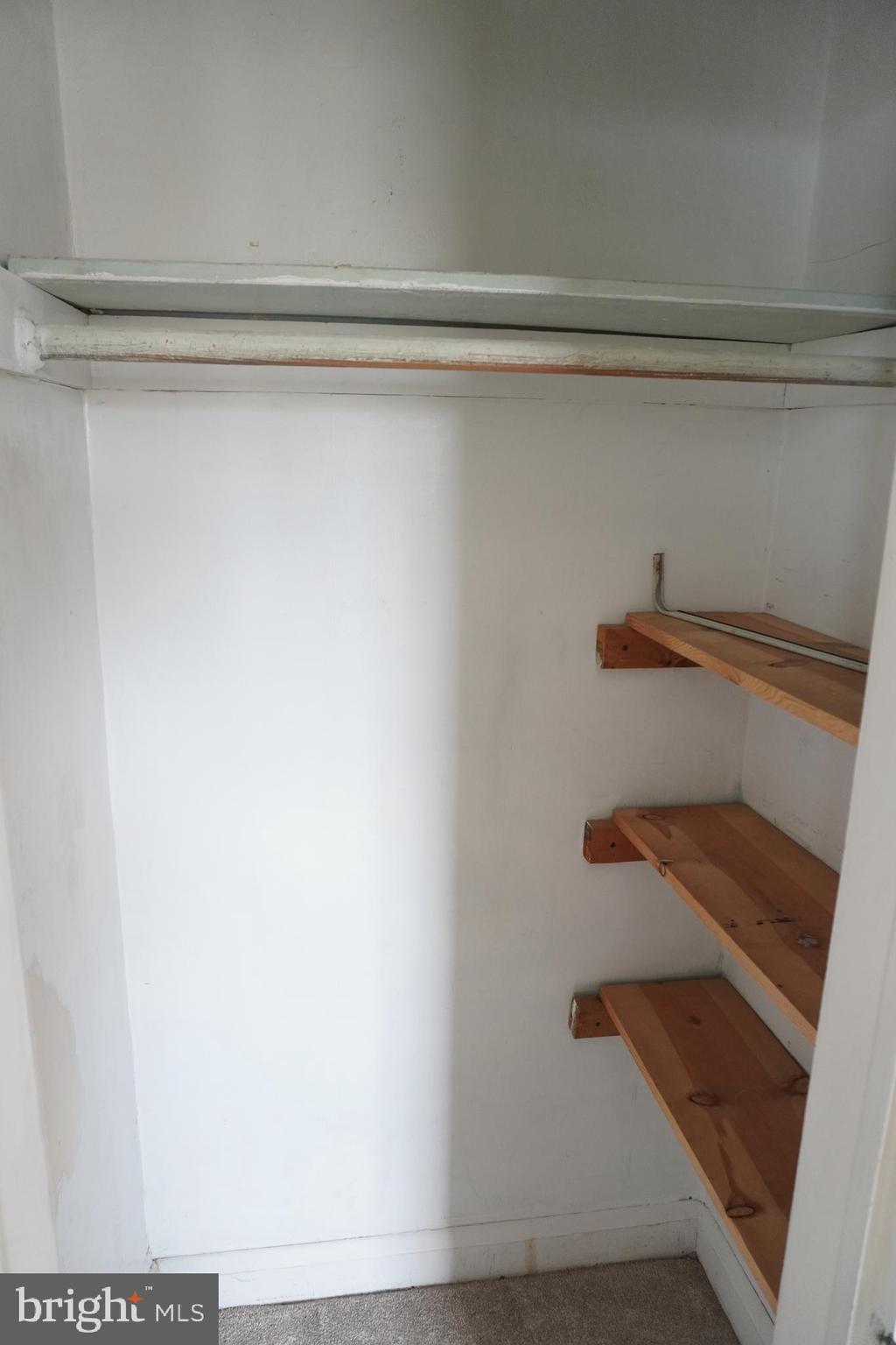 MONTEBELLO - Residential