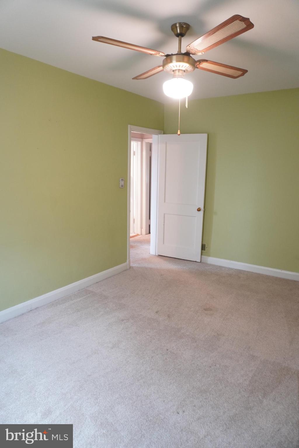 MONTEBELLO - Residential