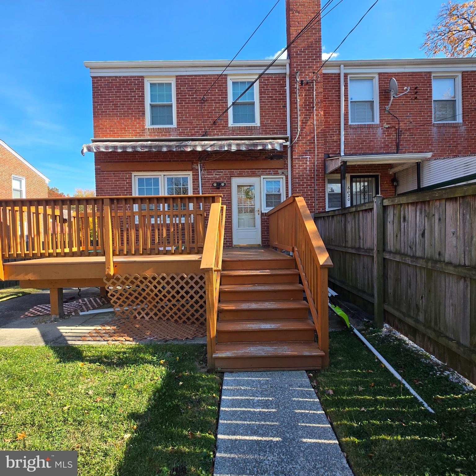 MONTEBELLO - Residential